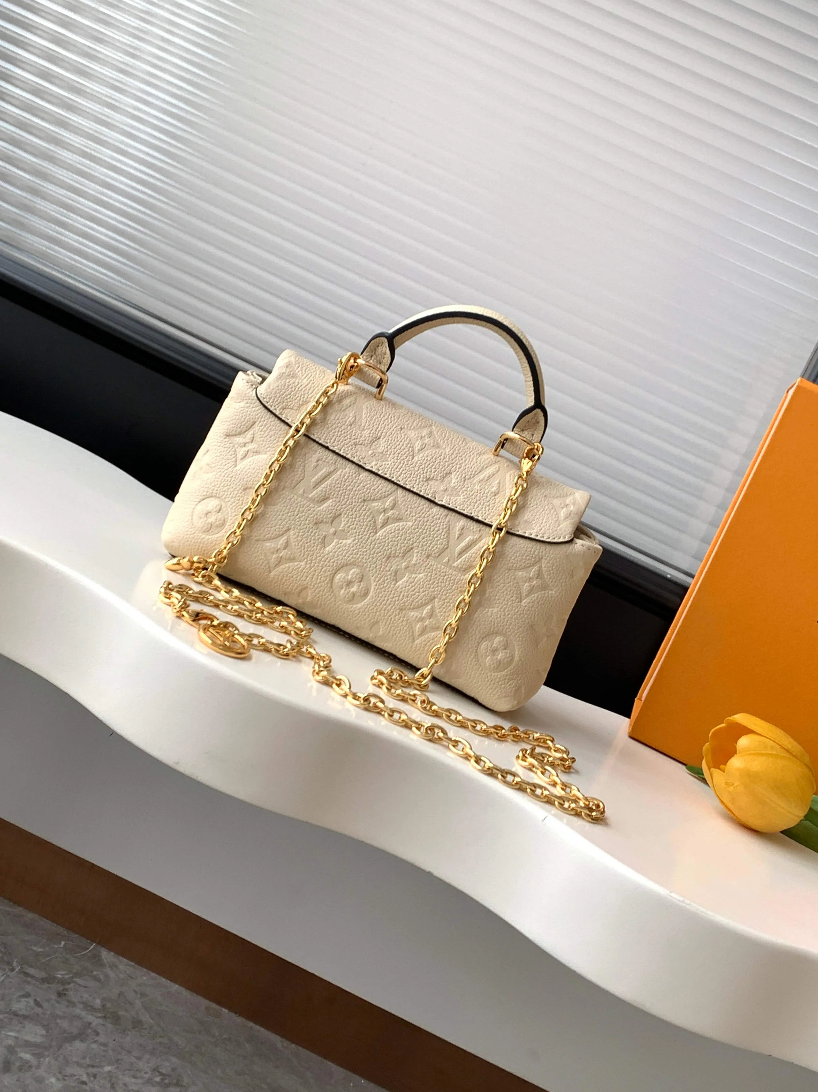 Сумки На Ремне Женские Louis Vuitton 87157