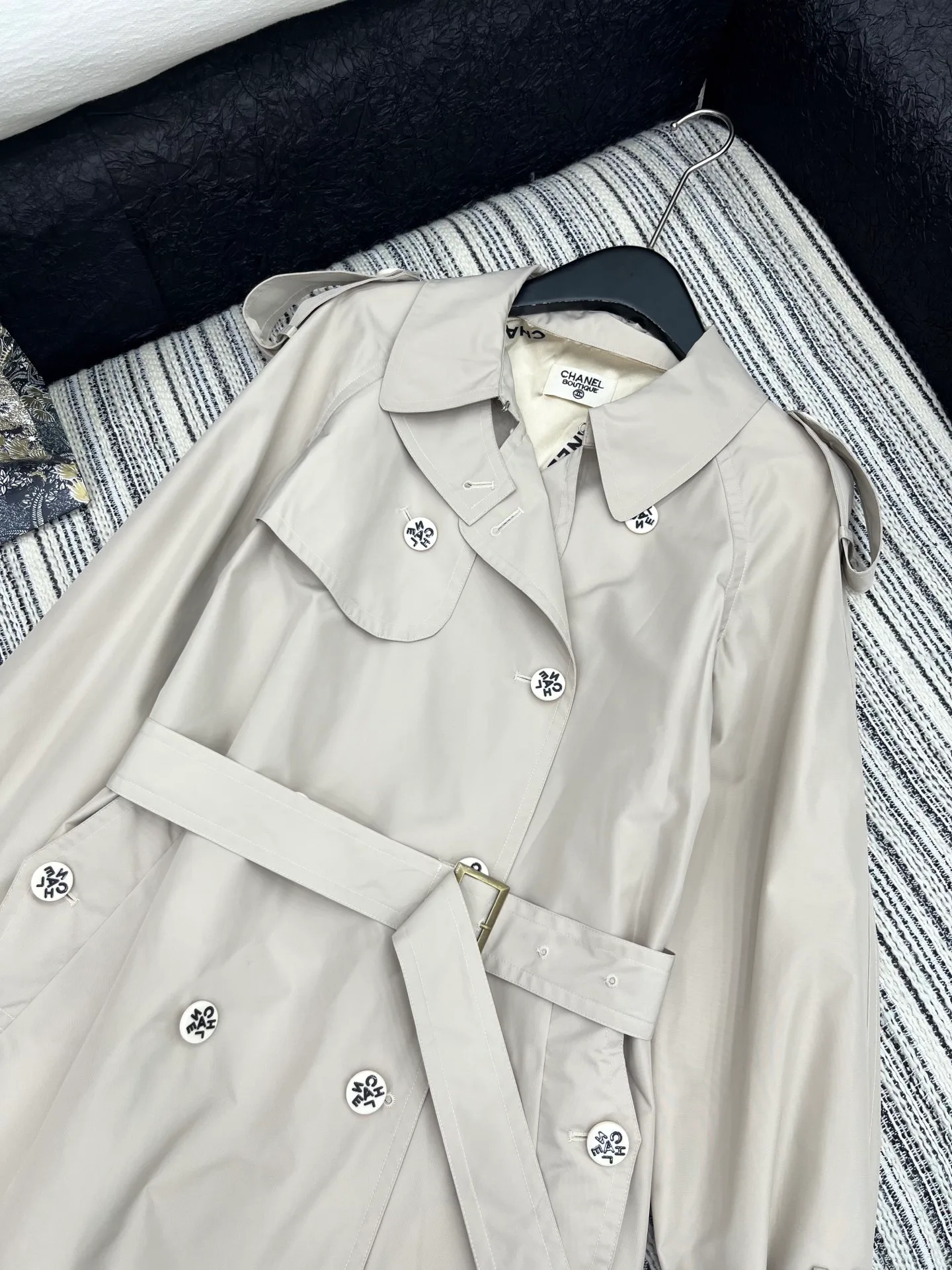 Куртки Женские Chanel Куртки Женские Chanel