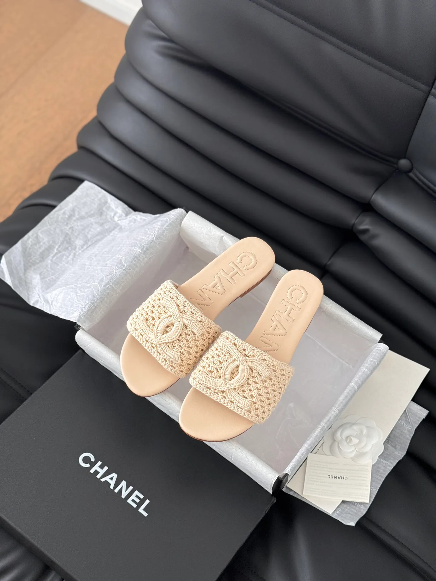 Шлепанцы Женские Chanel 11498148