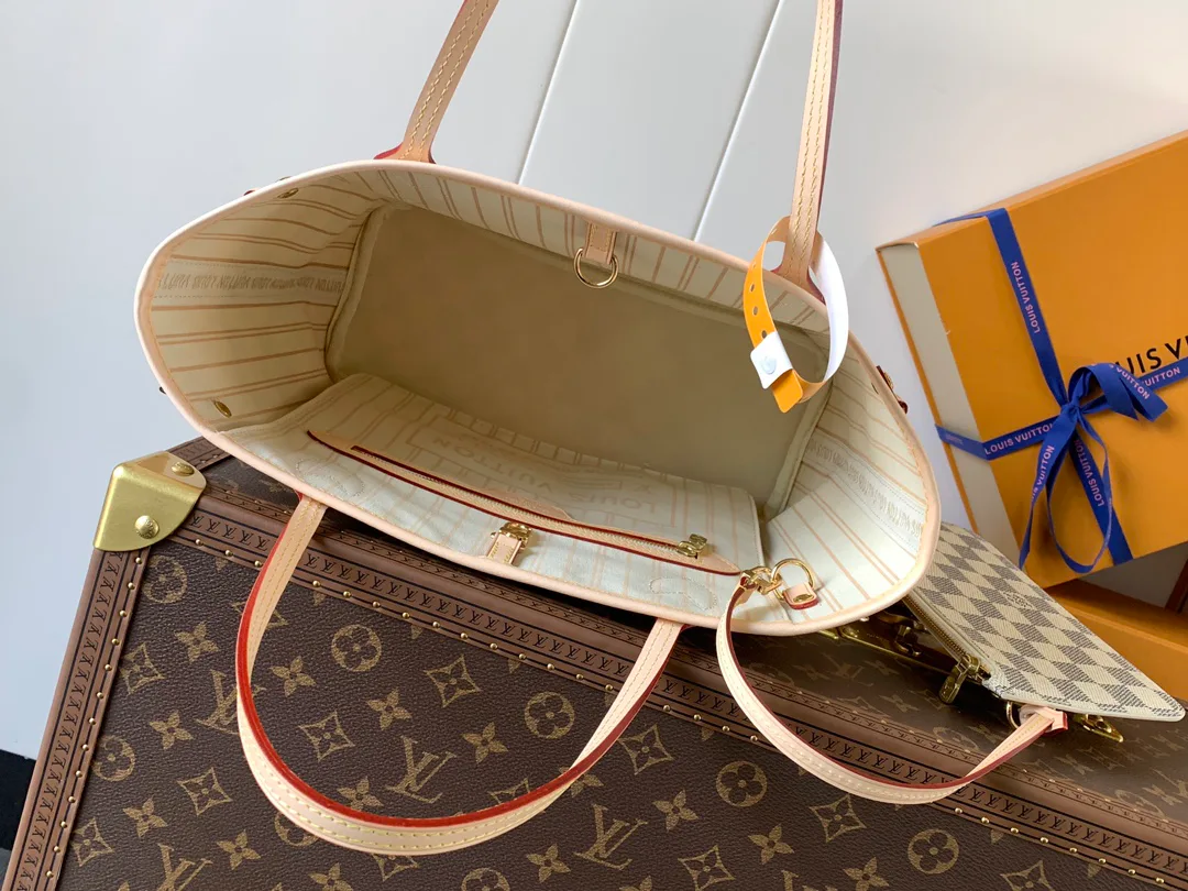 Классические Сумки Женские Louis Vuitton 11704156