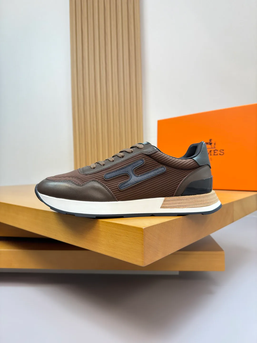 Кроссовки Мужские Hermes 2389652