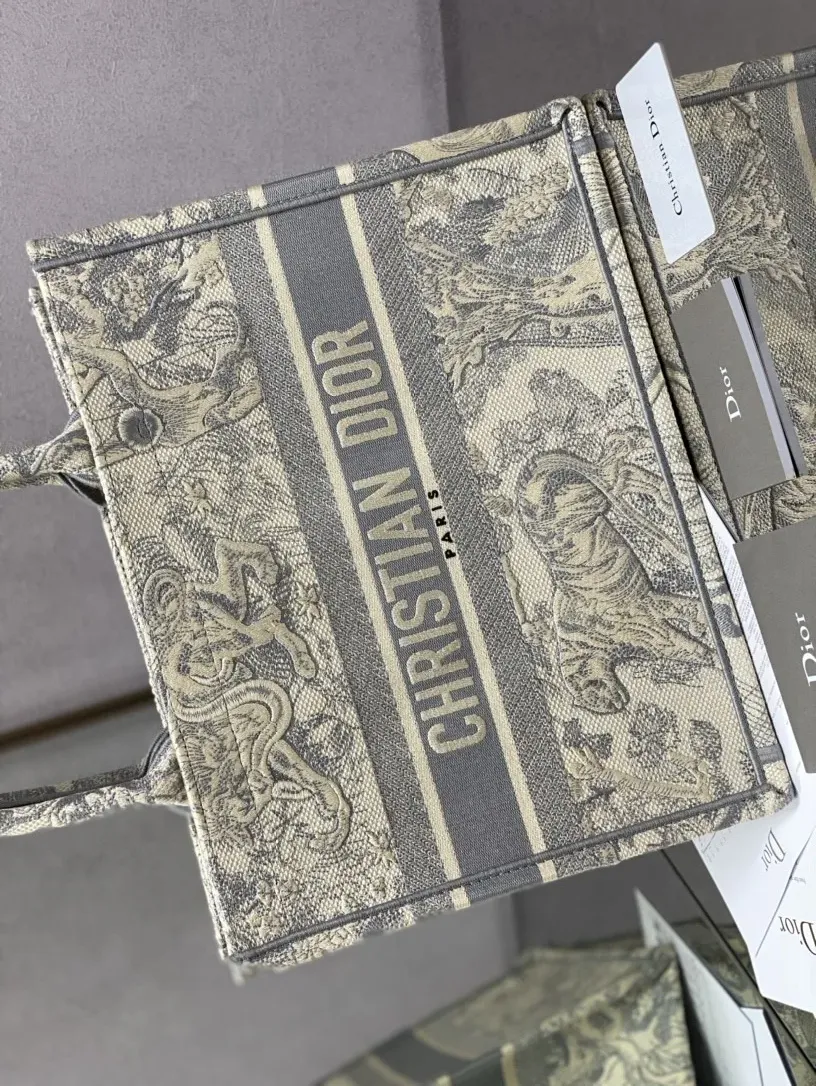 Классические Сумки Женские Christian Dior 82471