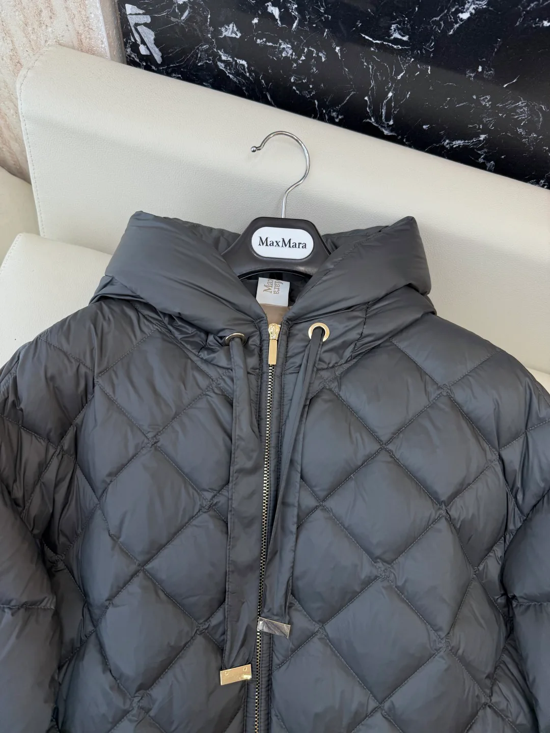 Куртки И Пуховики Женские Max Mara 19572371