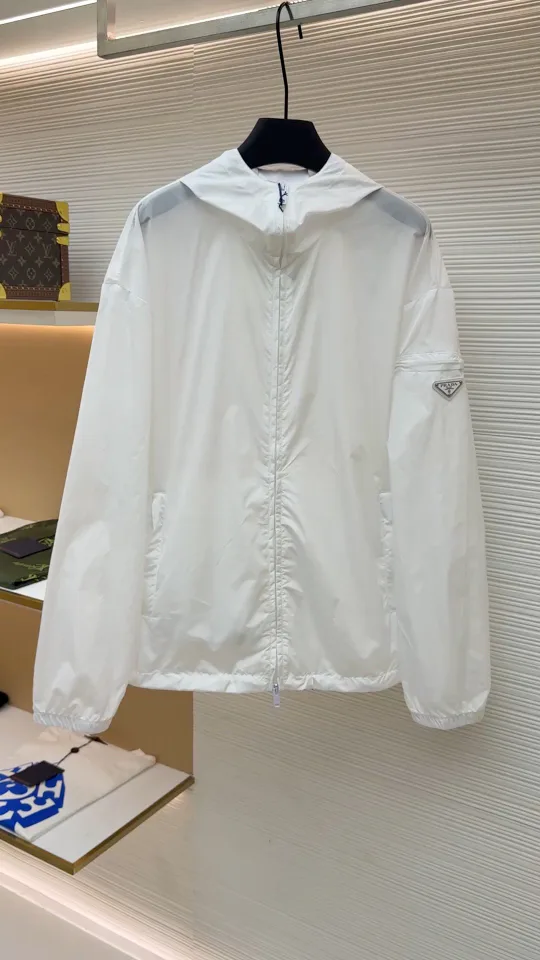 Куртки Женские Prada 118645