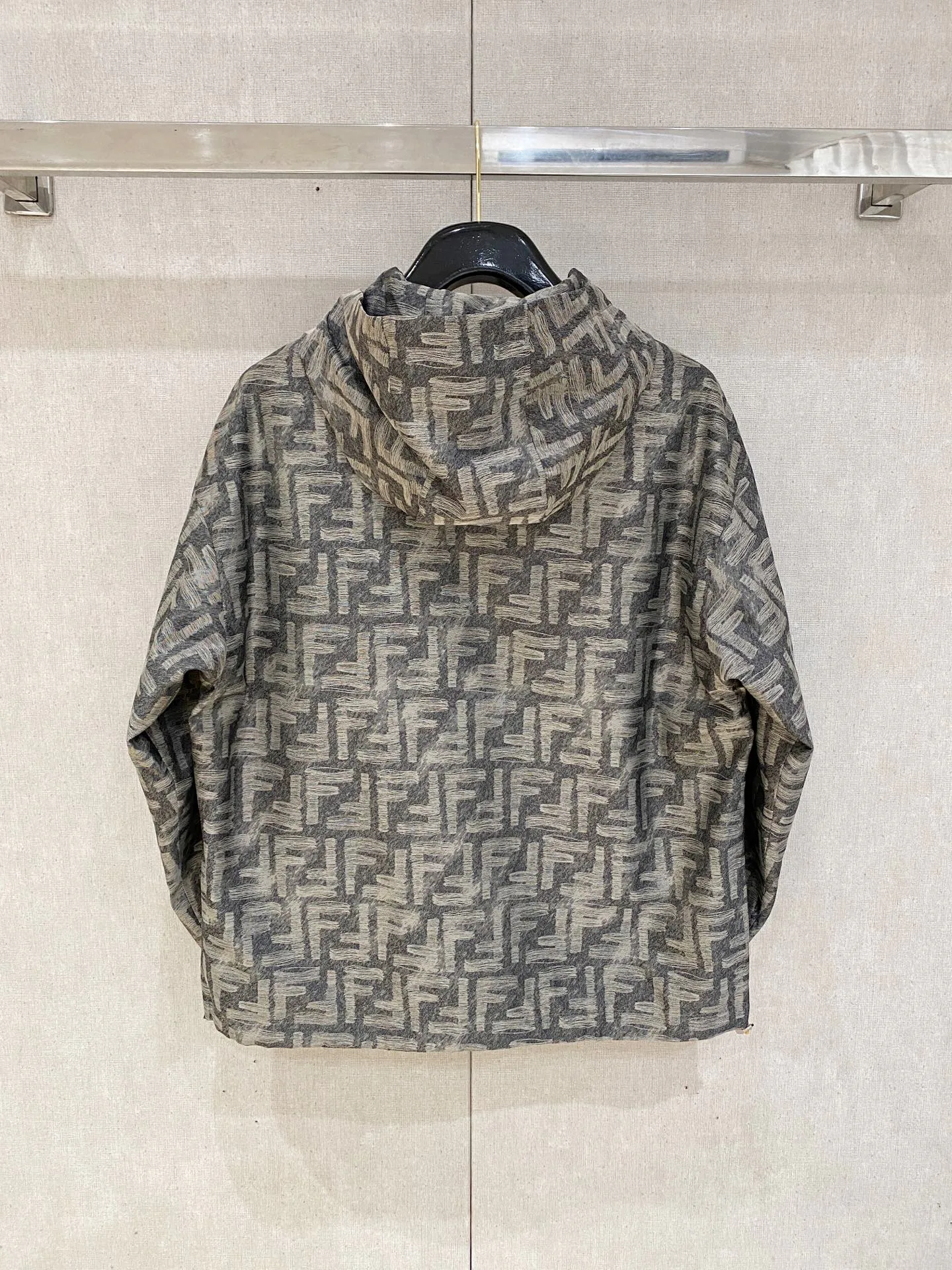 Куртки И Пуховики Мужские Fendi 988821