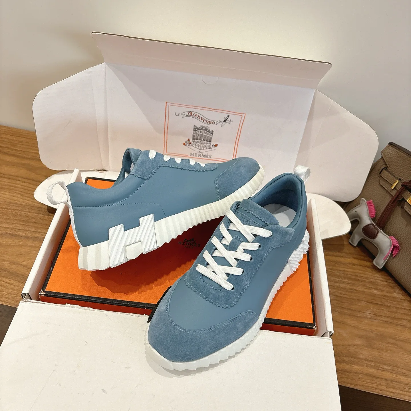 Кроссовки Женские Hermes 4214503