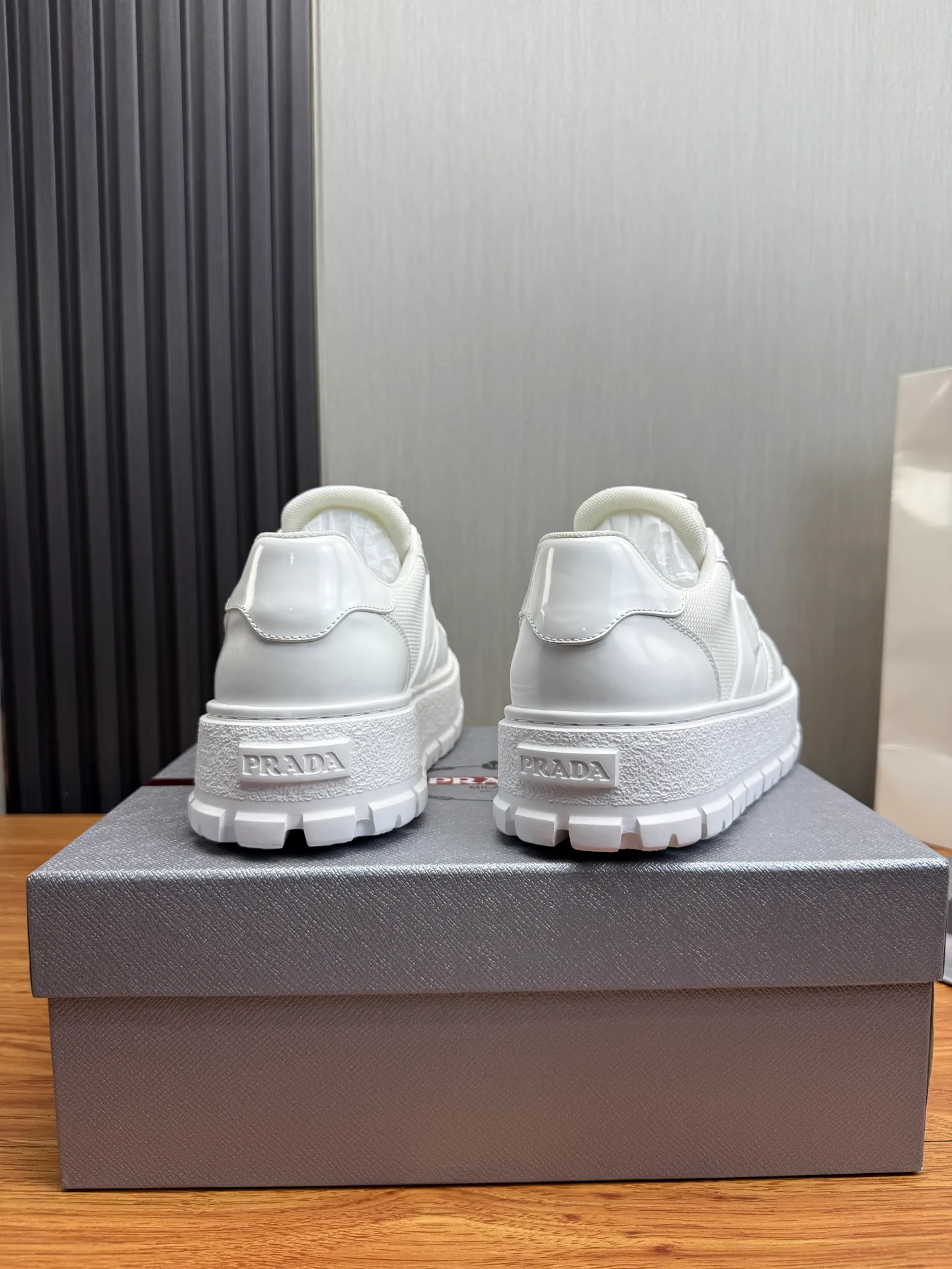 Лоферы И Туфли Мужские Prada 13537379