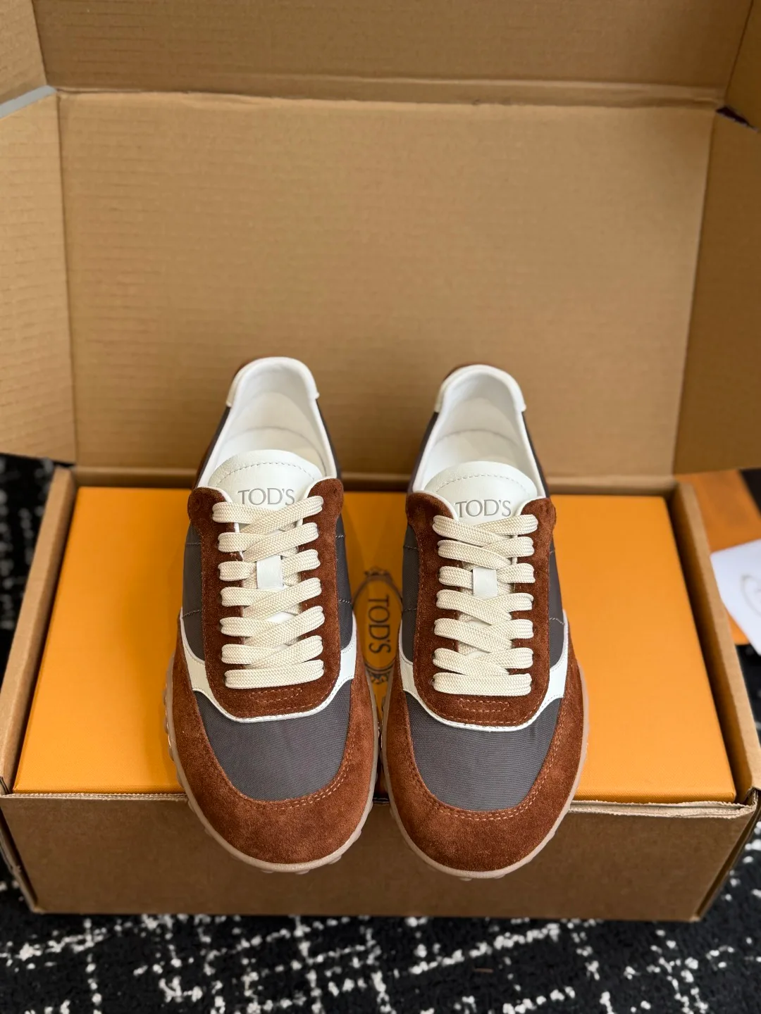 Кроссовки Женские Tod's 18409558
