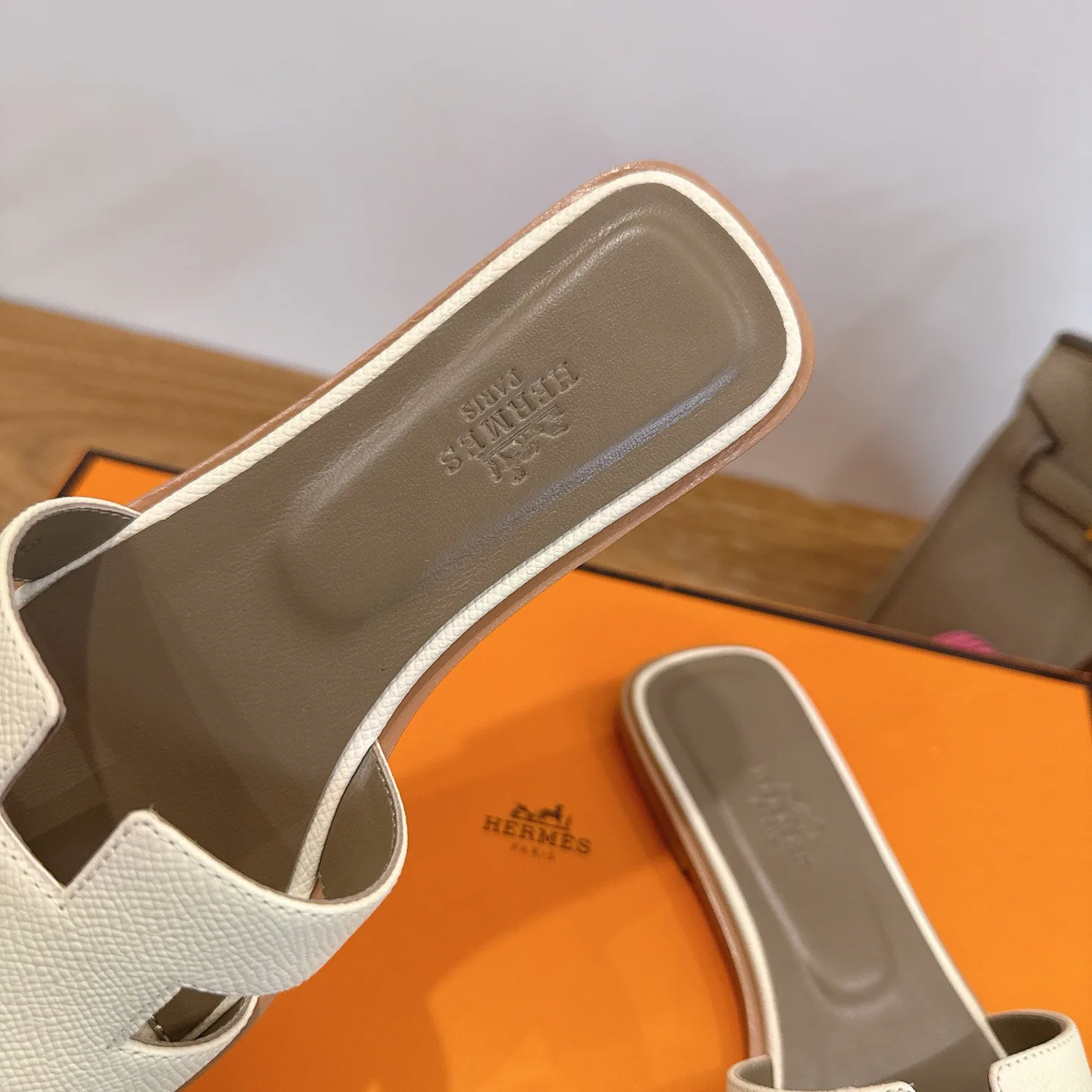 Шлепанцы Женские Hermes 873890