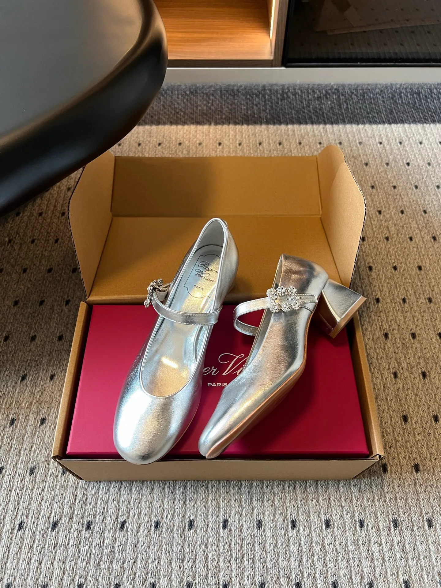Туфли Женские Roger Vivier 17860673