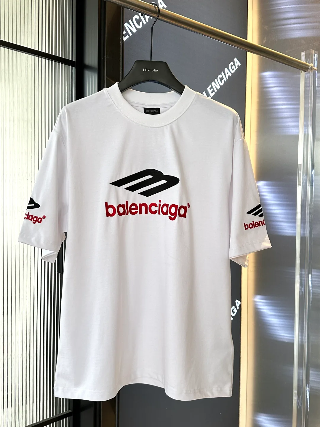 Футболки Женские Balenciaga 14398