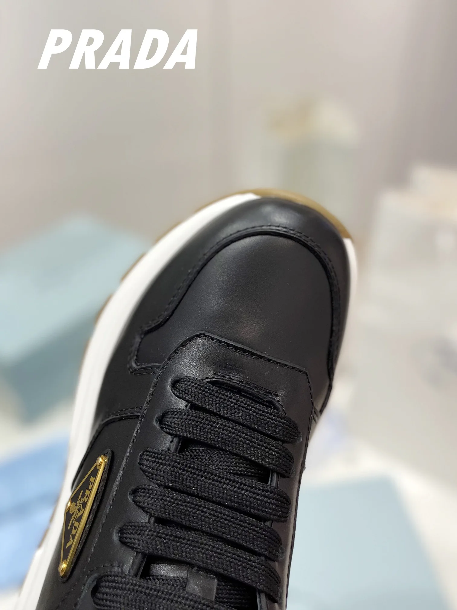 Кроссовки Женские Prada 9593871