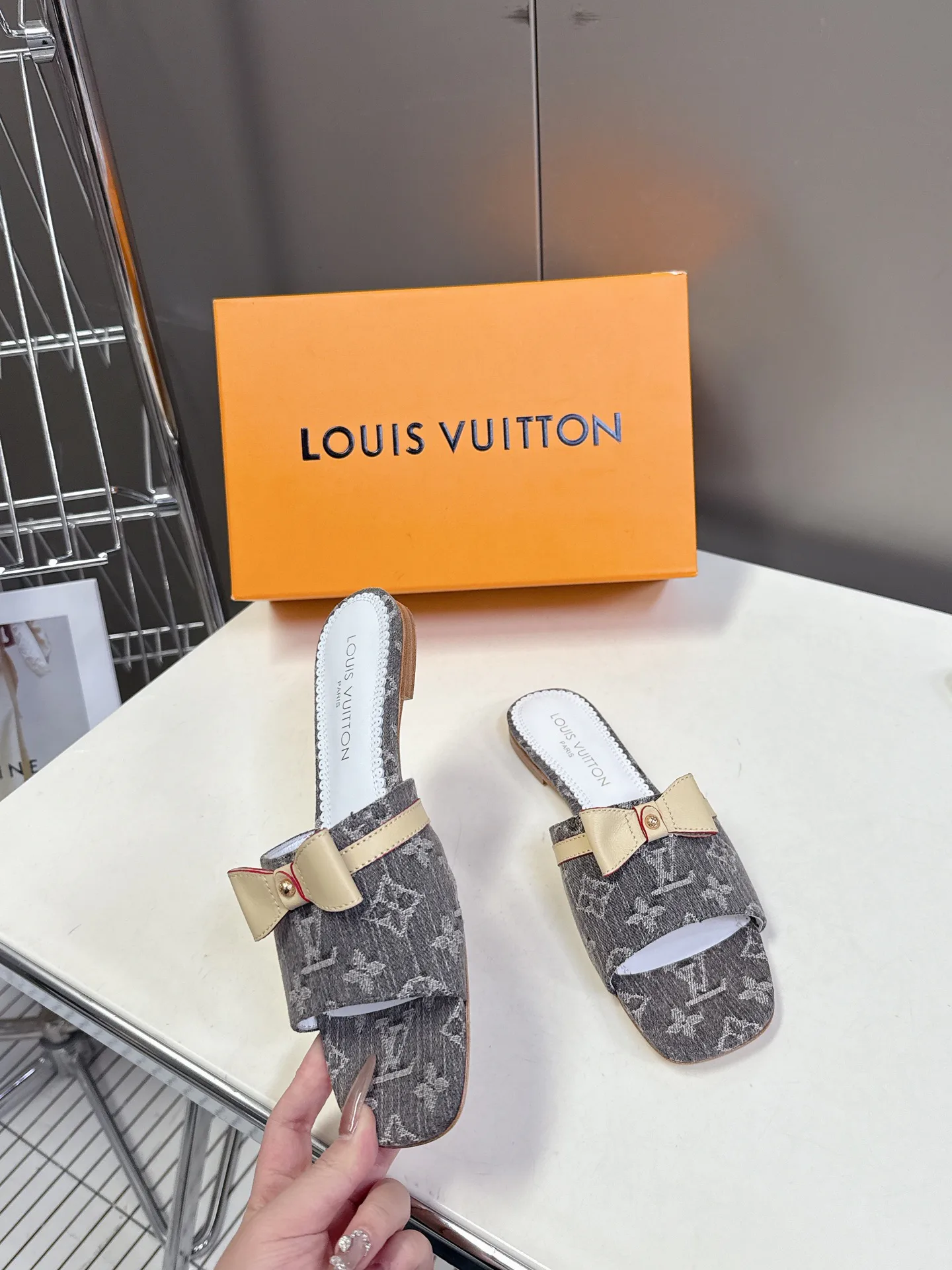 Туфли Женские Louis Vuitton 11458202