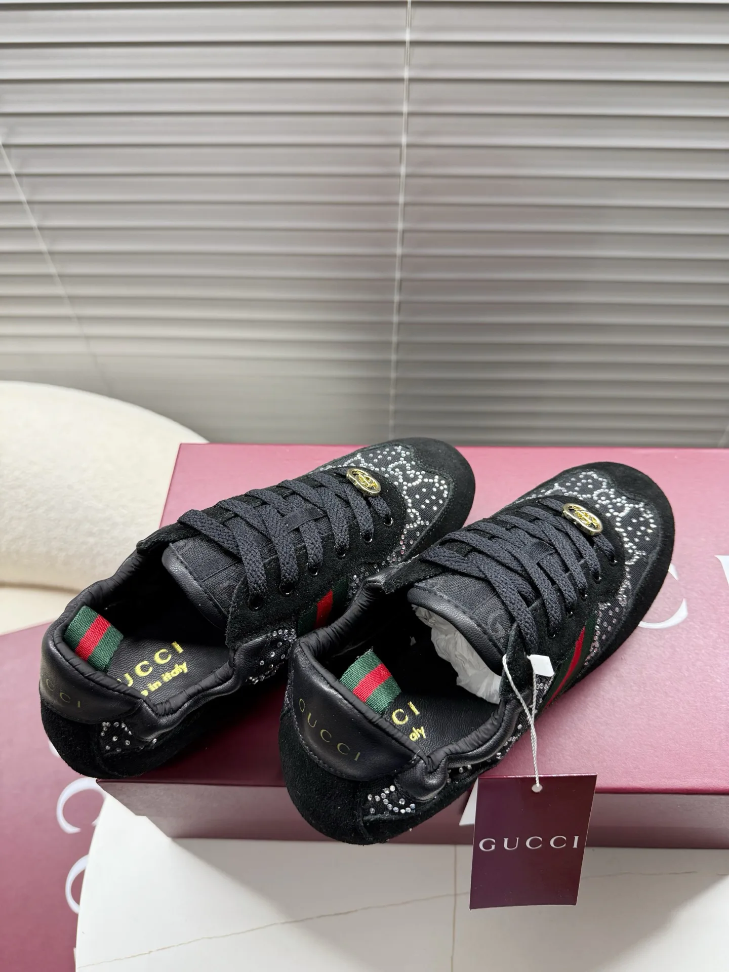 Кроссовки Женские Gucci 17016281