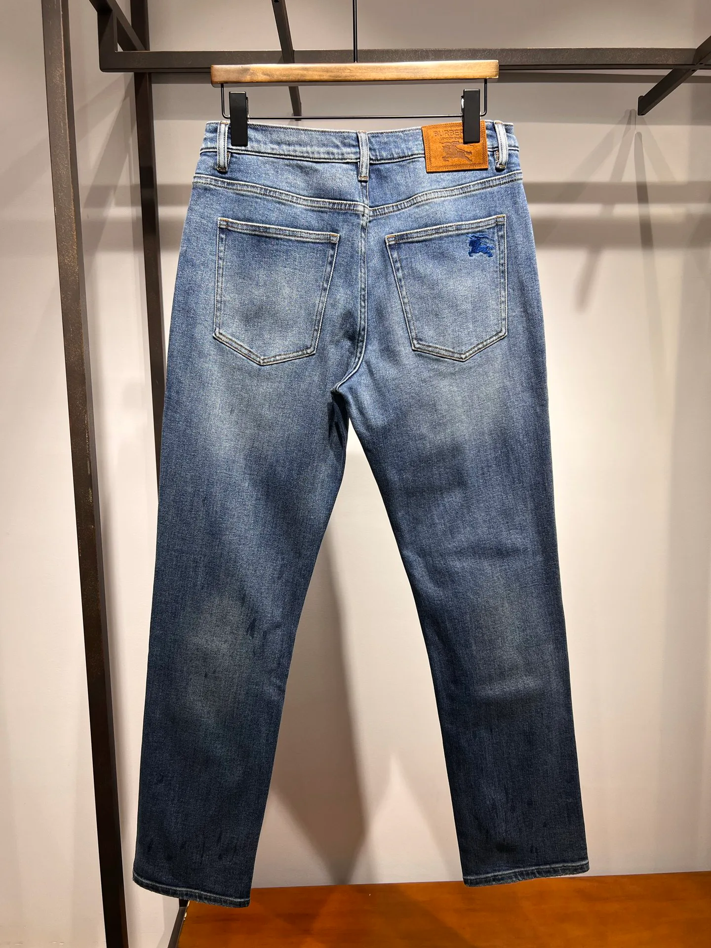 Джинсы Женские Burberry 13479696