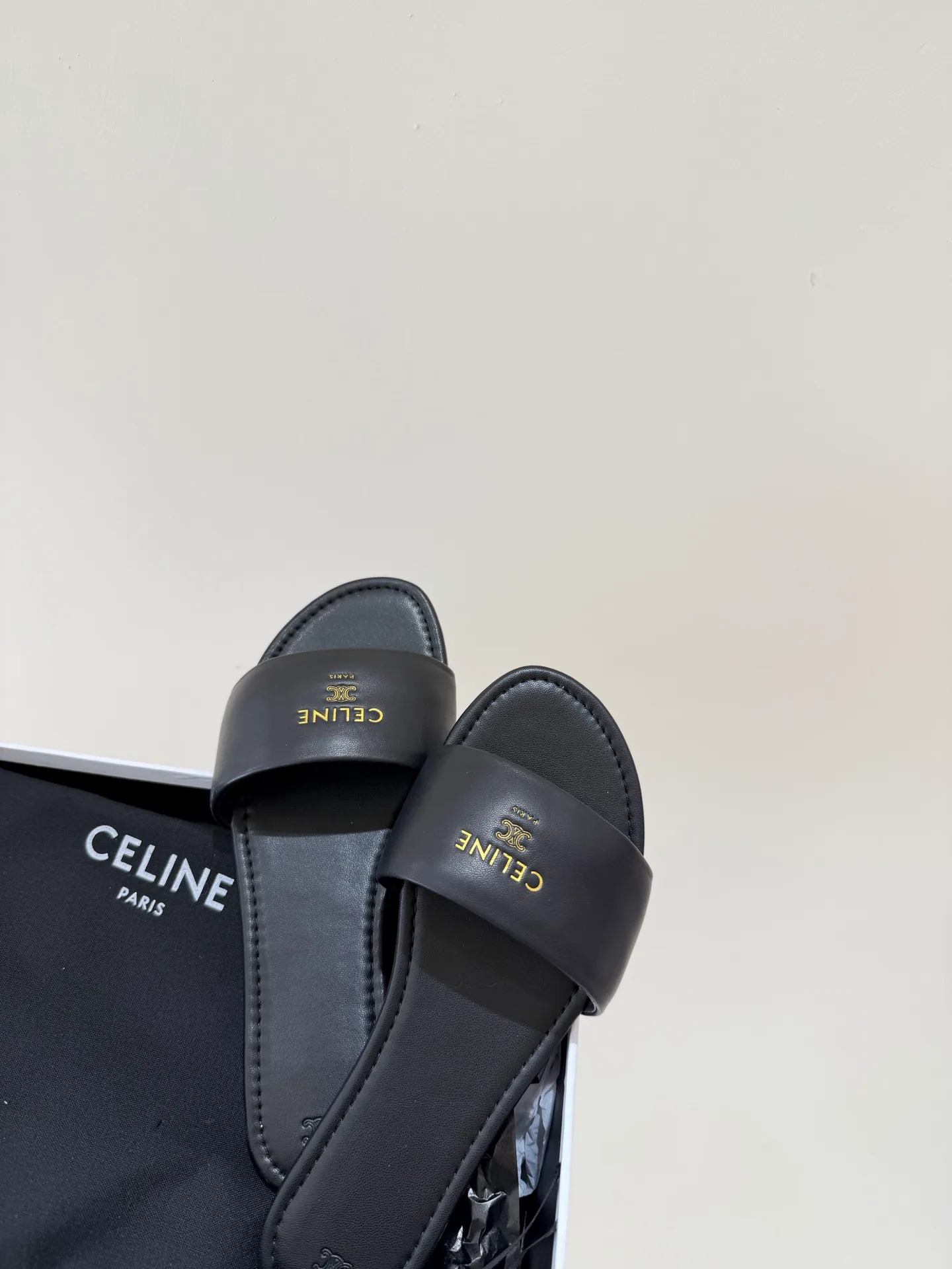Сандалии Женские Celine 11250461