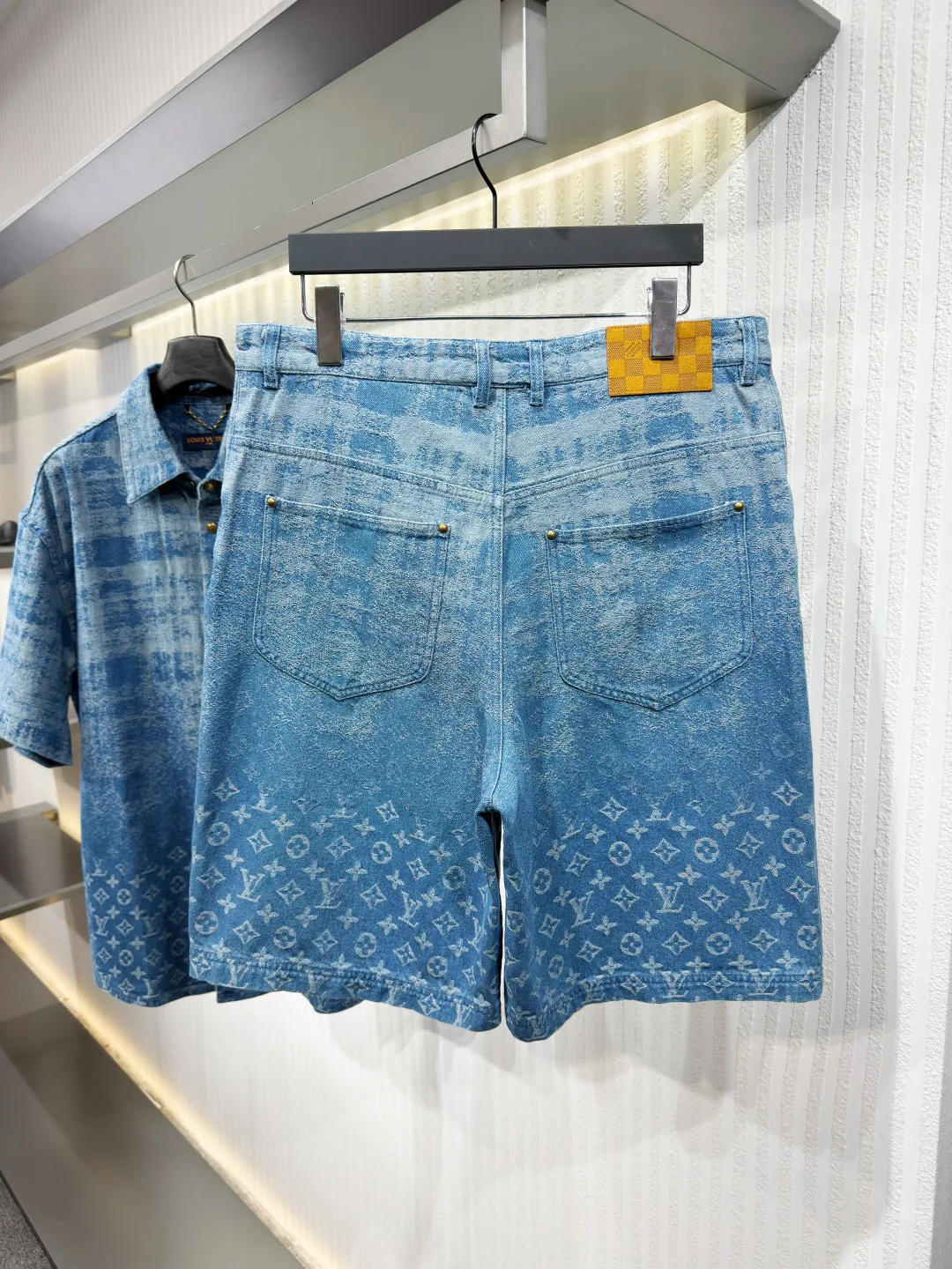 Шорты Мужские Louis Vuitton 11554025