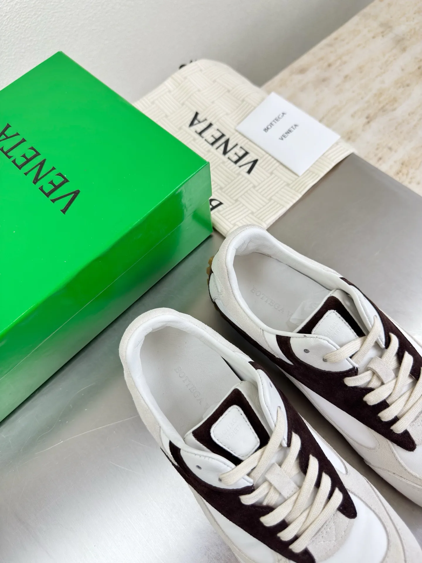 Кроссовки Женские Bottega Veneta 11616623