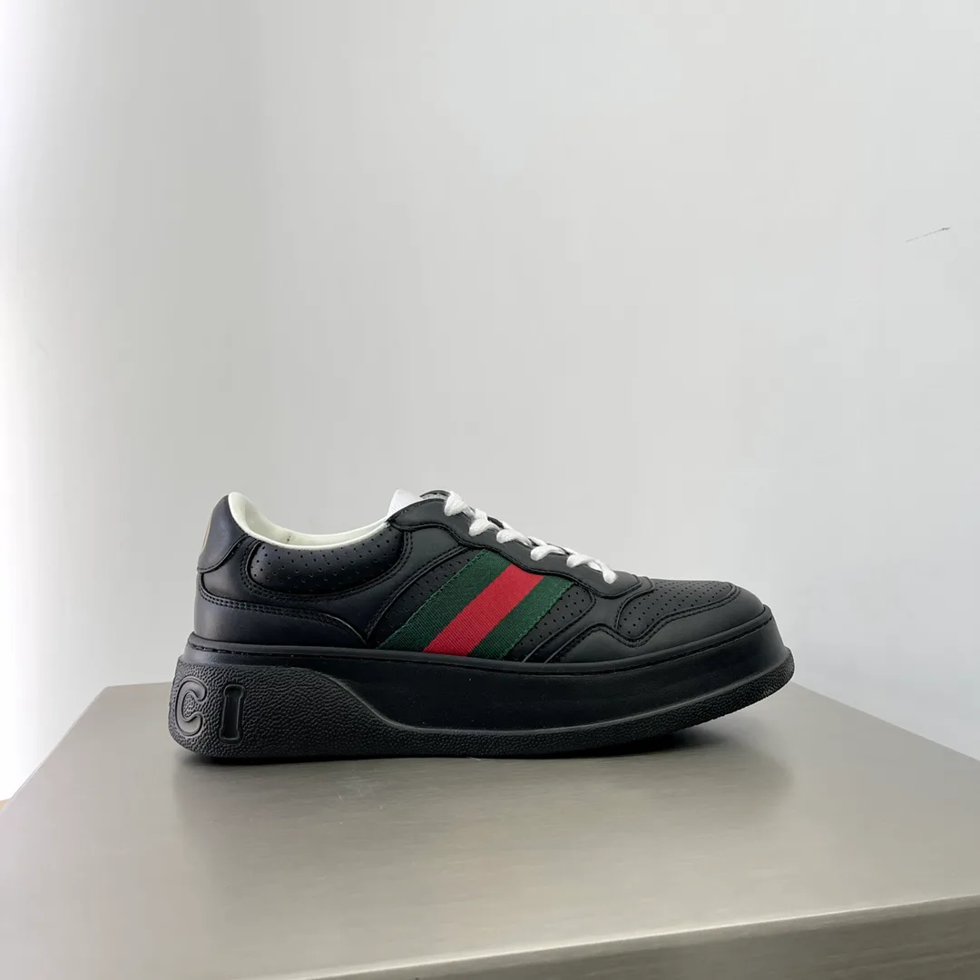 Кроссовки Женские Gucci 1880442