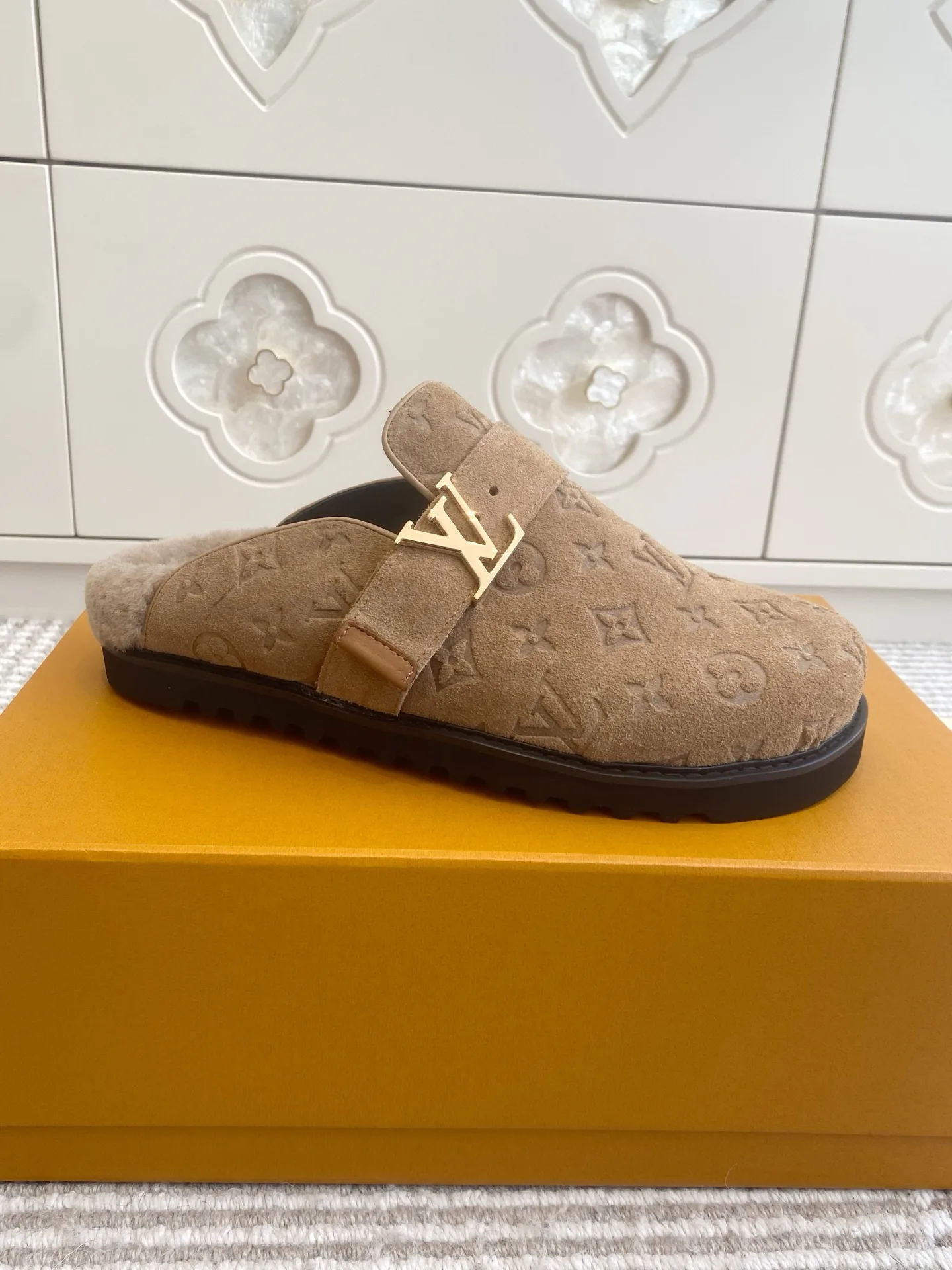 Мюли И Сабо Женские Louis Vuitton 19679721