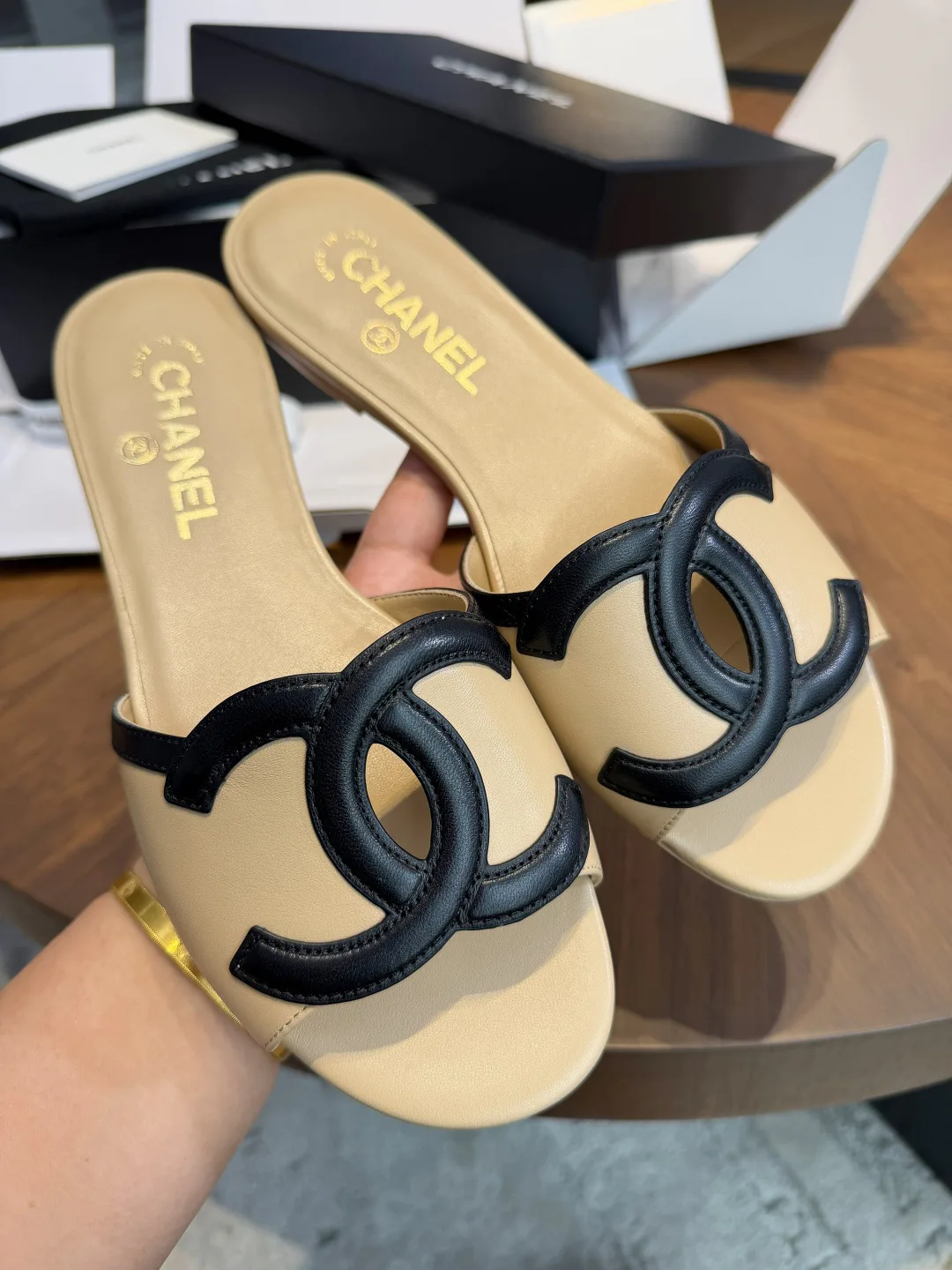 Сандалии Женские Chanel 13569595