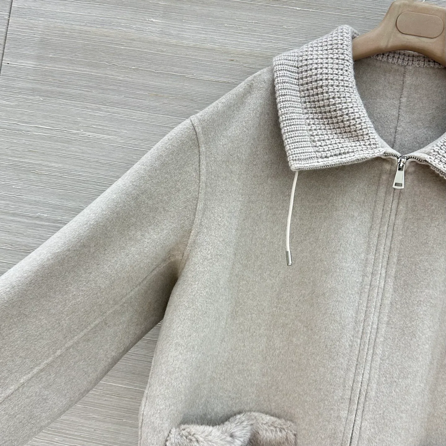 Пальто Женские Loro Piana 19485343