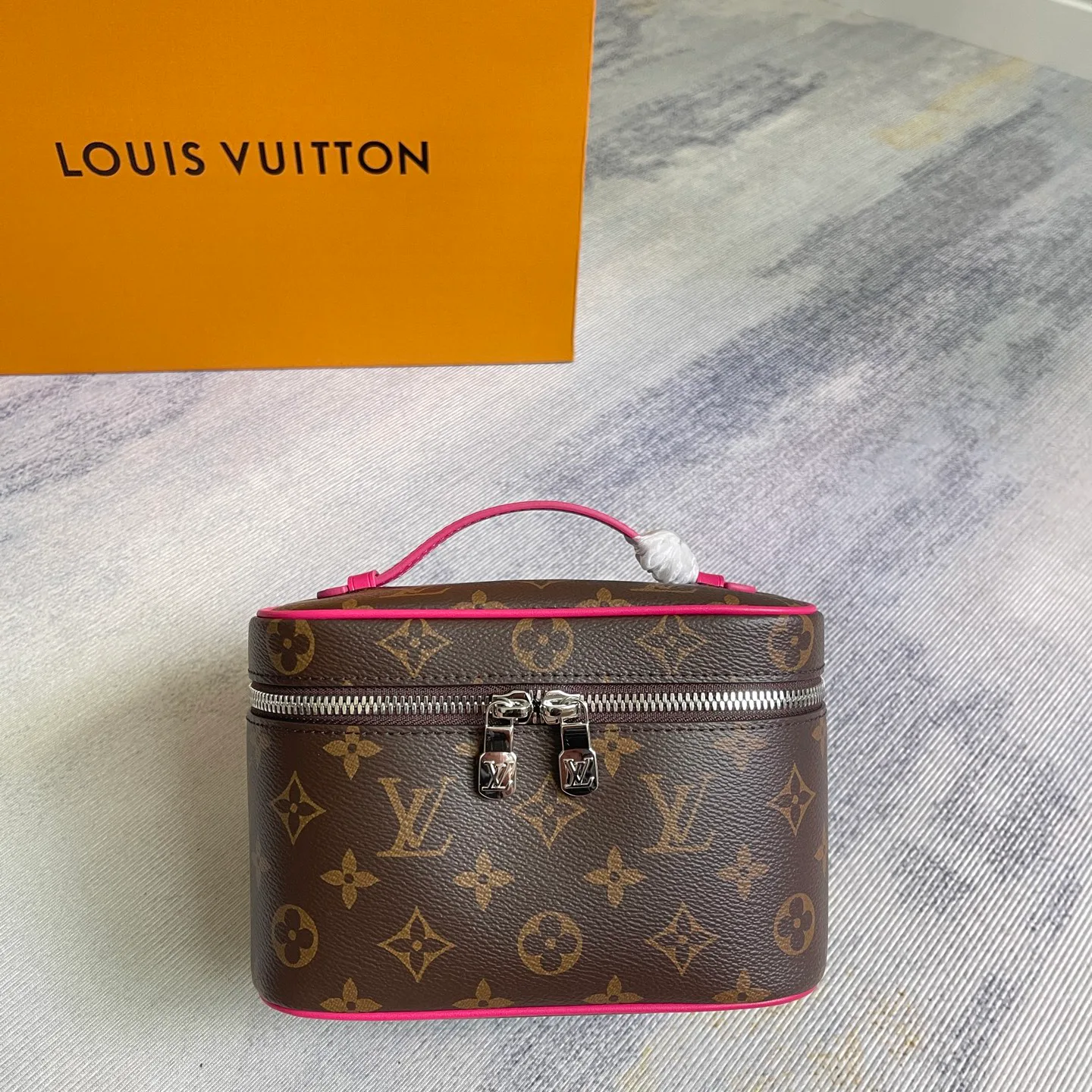 Классические Сумки Женские Louis Vuitton 1850370