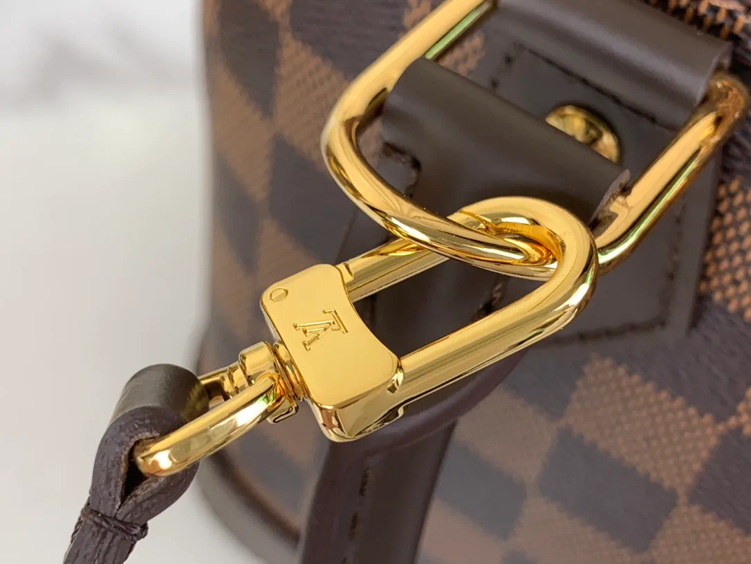 Сумки На Ремне Женские Louis Vuitton 57745