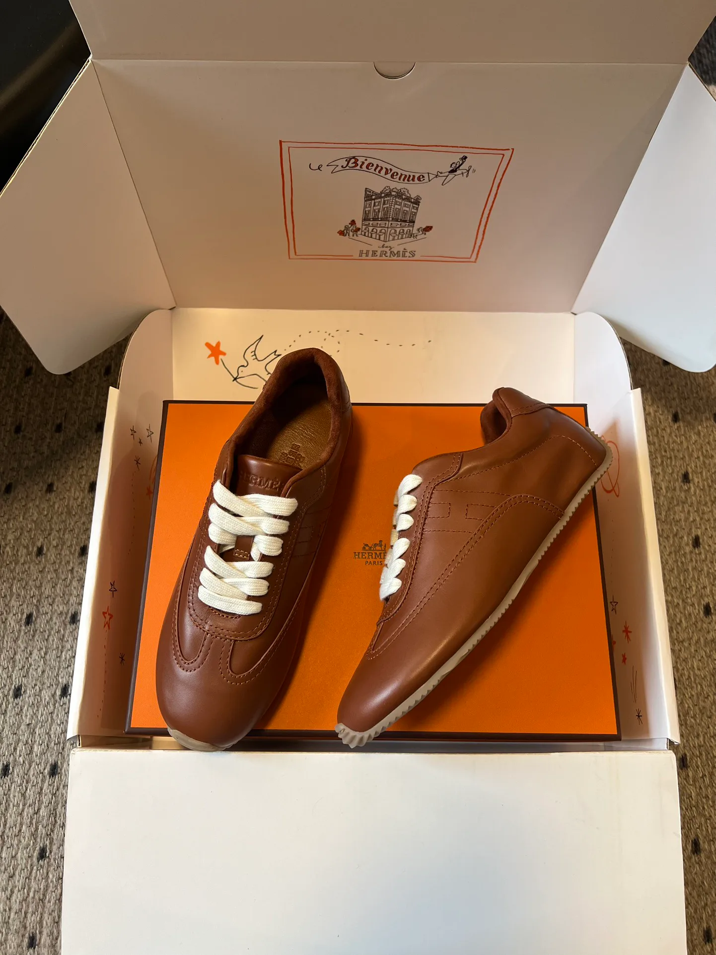 Кроссовки Женские Hermes 10209604