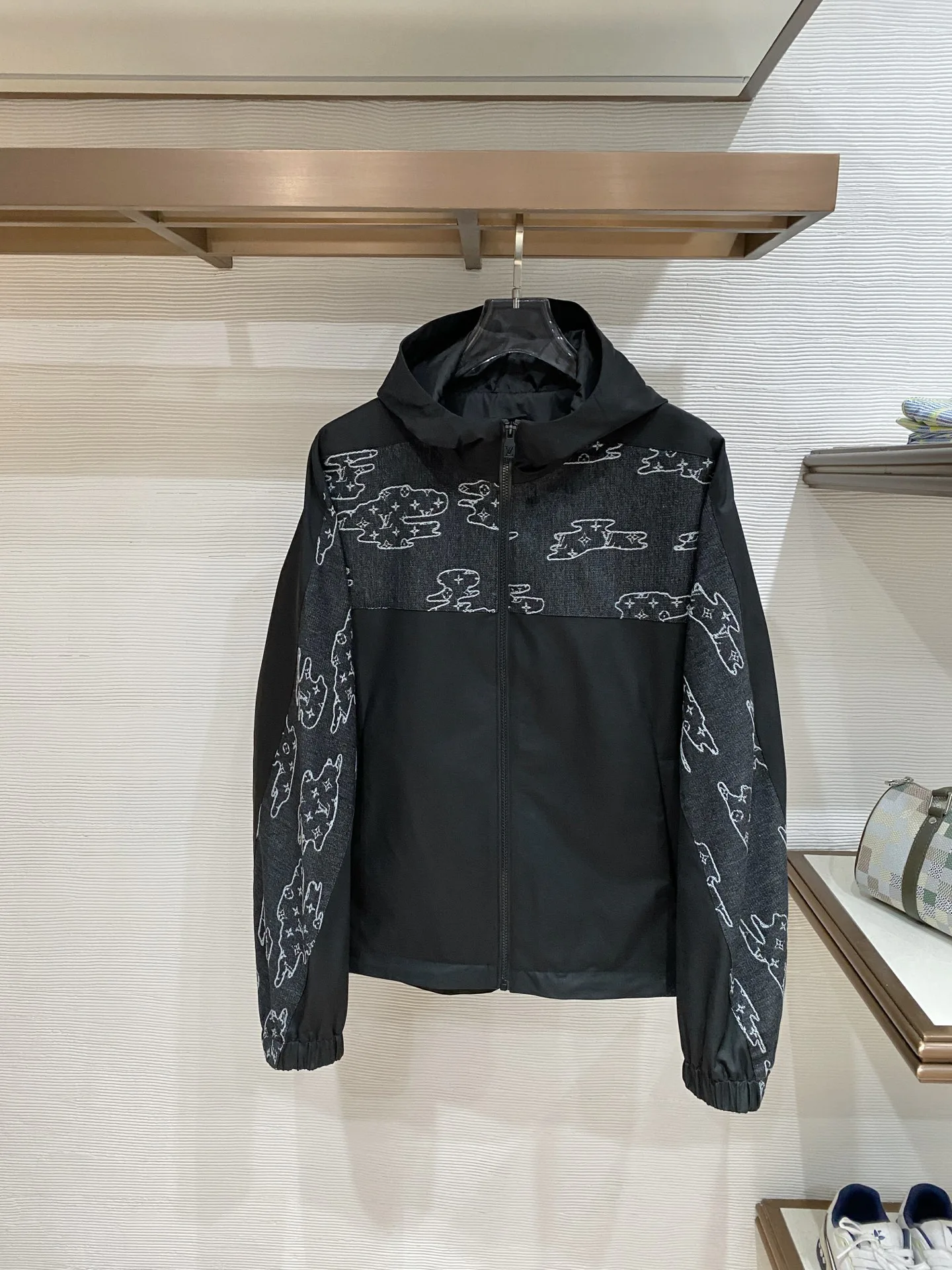 Куртки И Пуховики Мужские Louis Vuitton 10271847