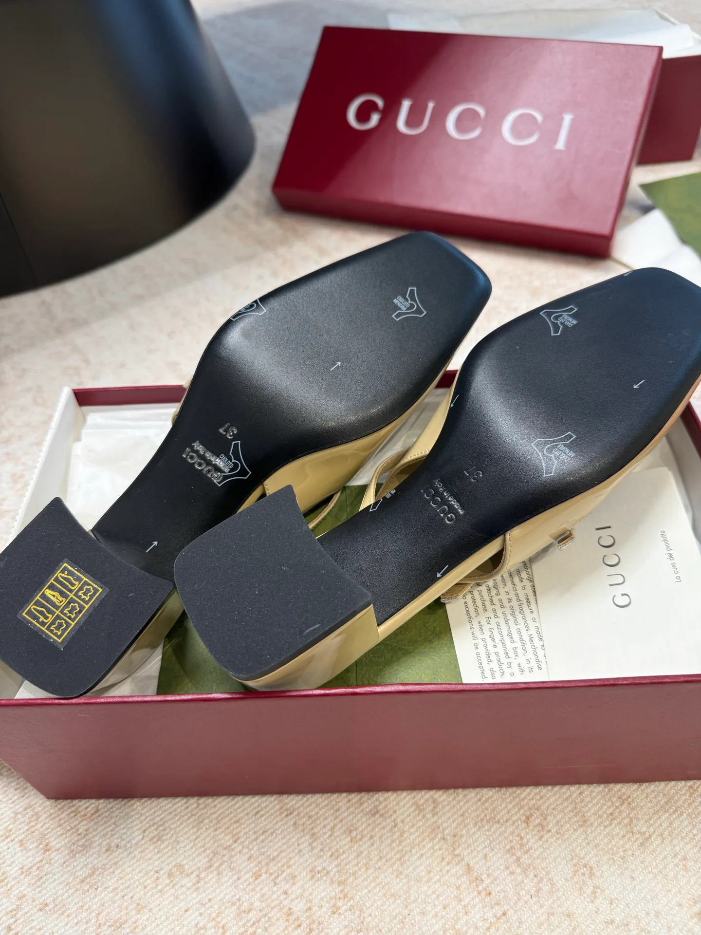 Босоножки Женские Gucci 10407989