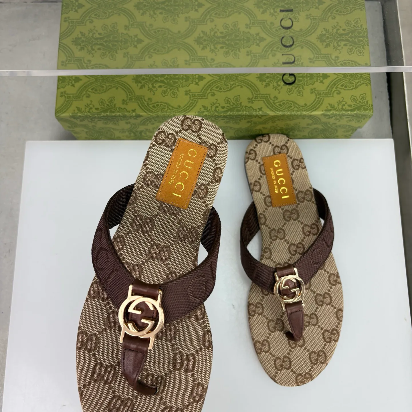 Шлепанцы Женские Gucci 18351546
