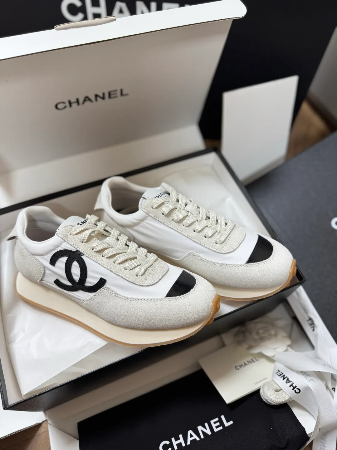 Кроссовки Женские Chanel 13239722