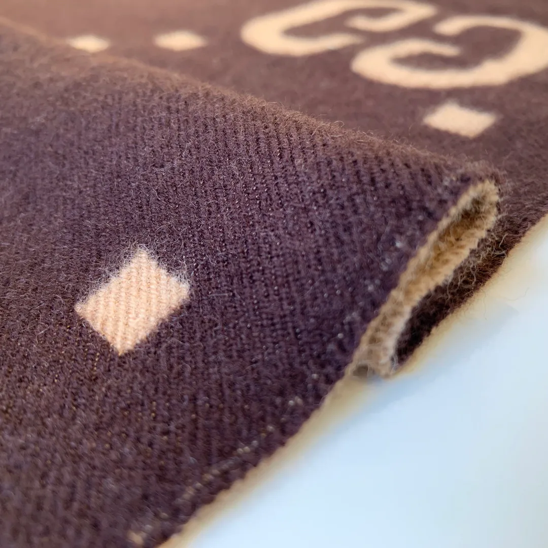 Шарфы Gucci 136860