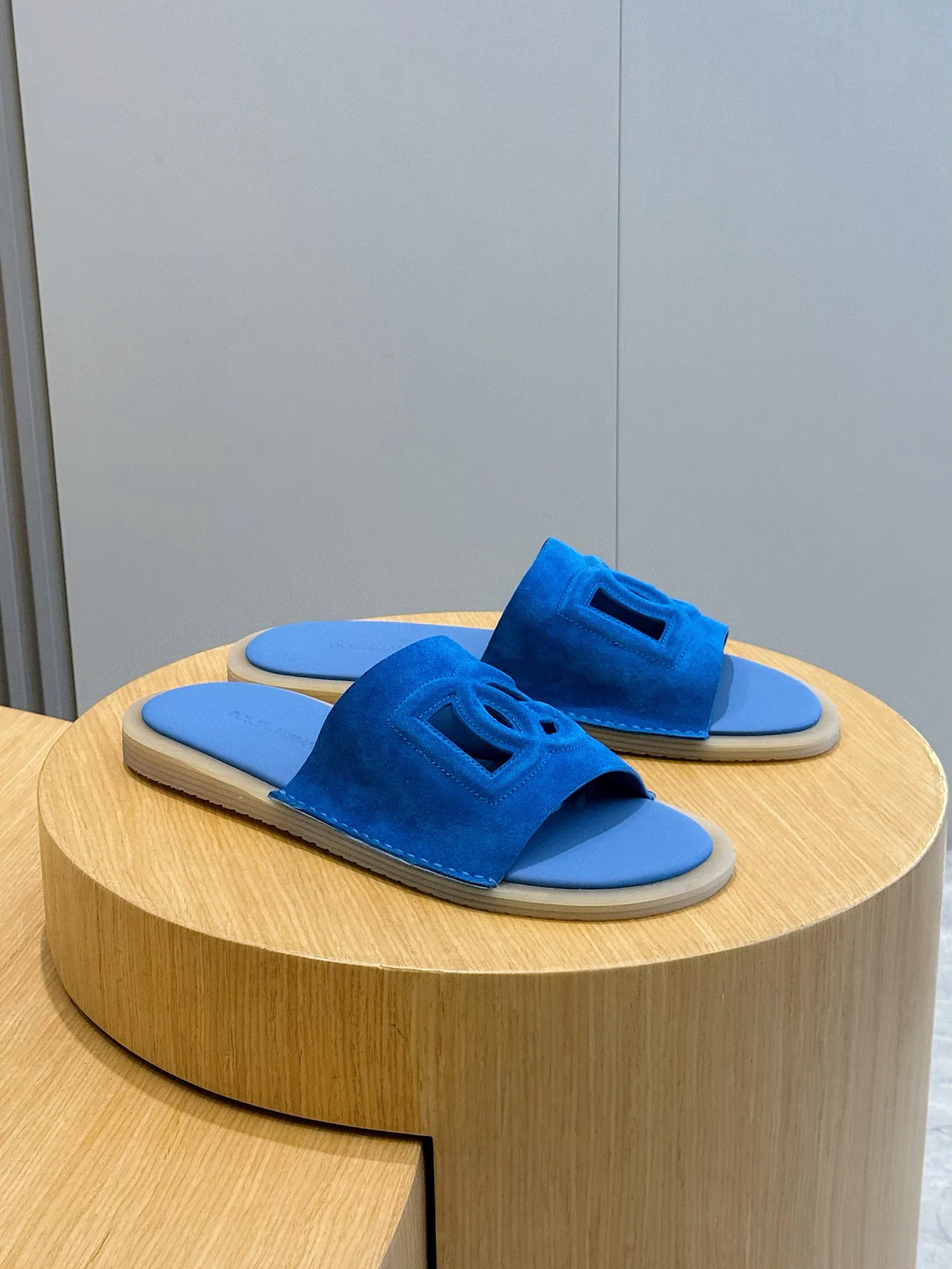 Шлепанцы Мужские Dolce & Gabbana 12768622