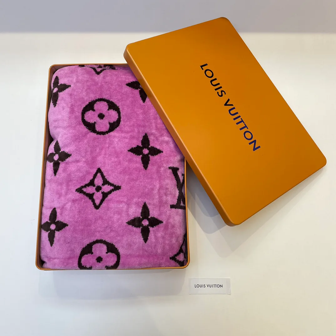 Текстиль Louis Vuitton 281270