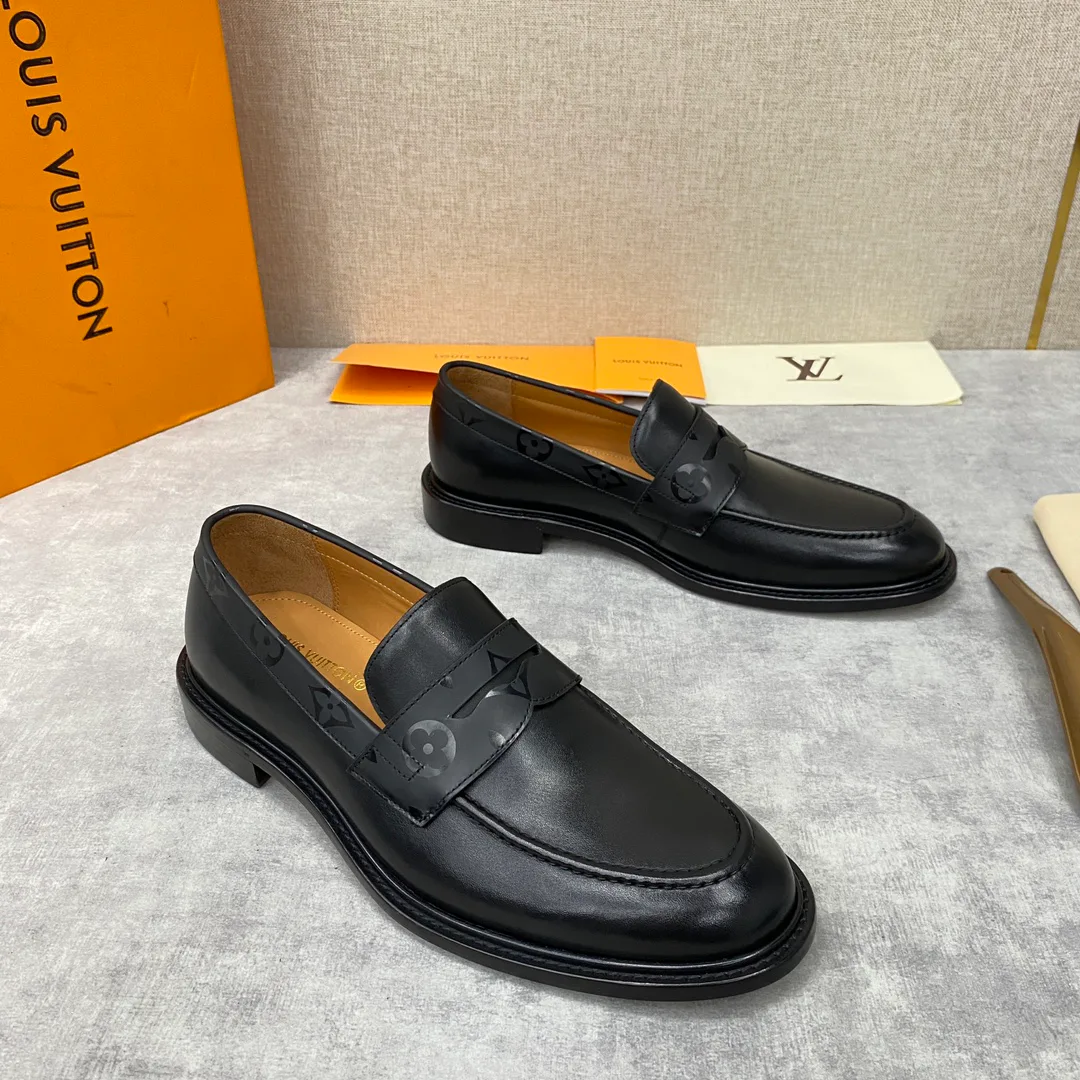 Лоферы И Туфли Мужские Louis Vuitton 18193988