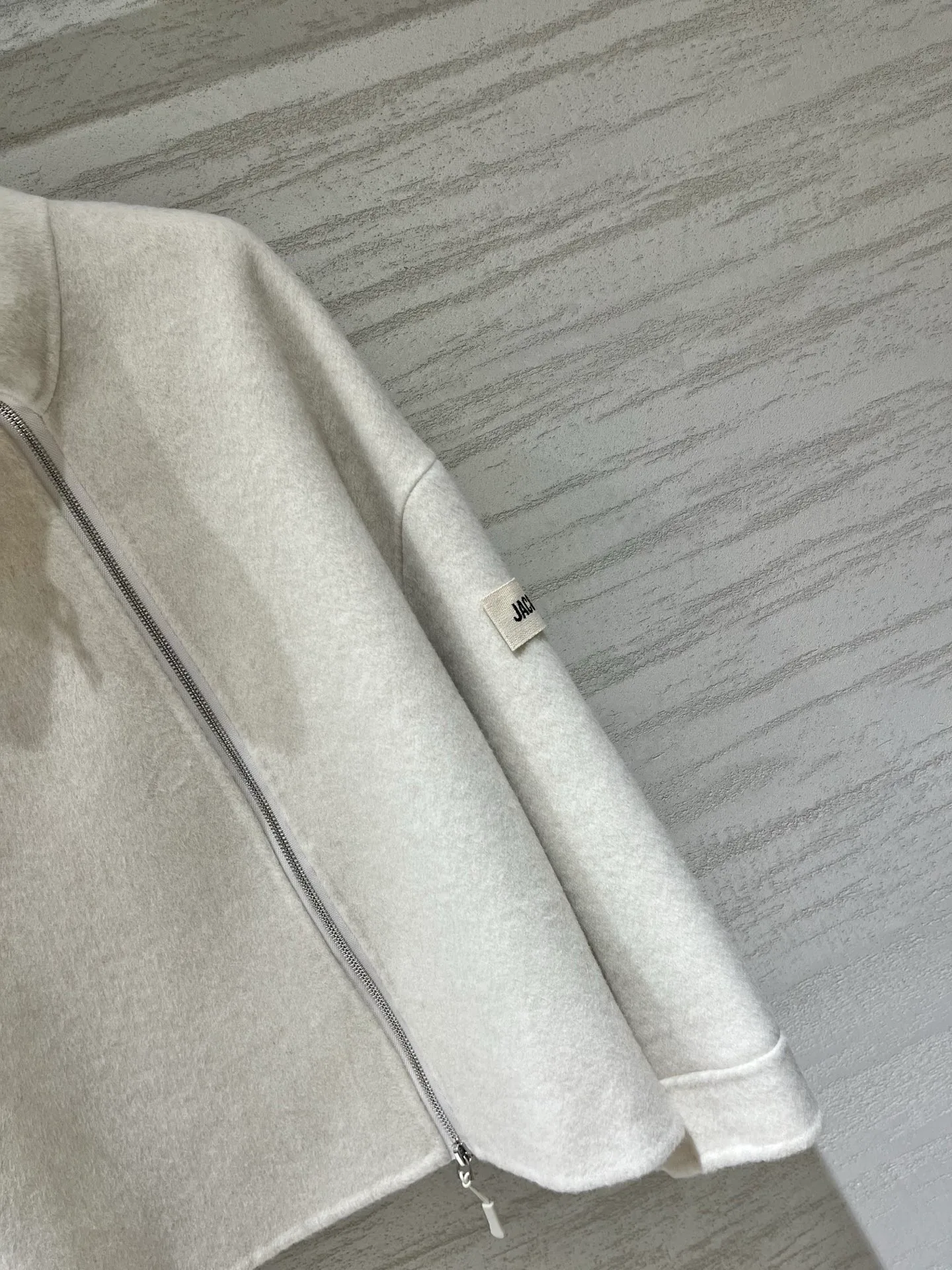Куртки И Пуховики Женские Jacquemus 18533346
