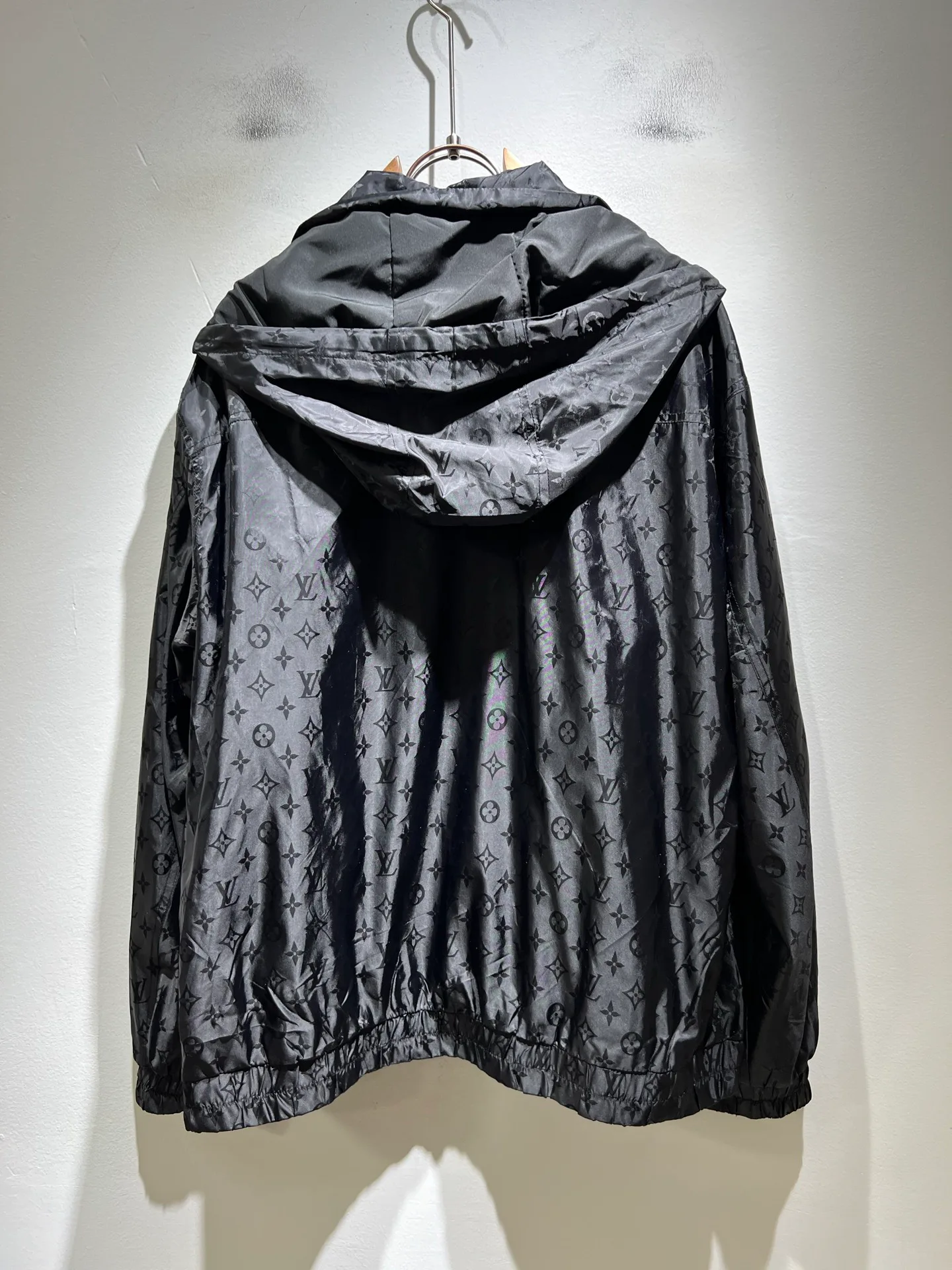 Куртки И Пуховики Мужские Louis Vuitton 10242236