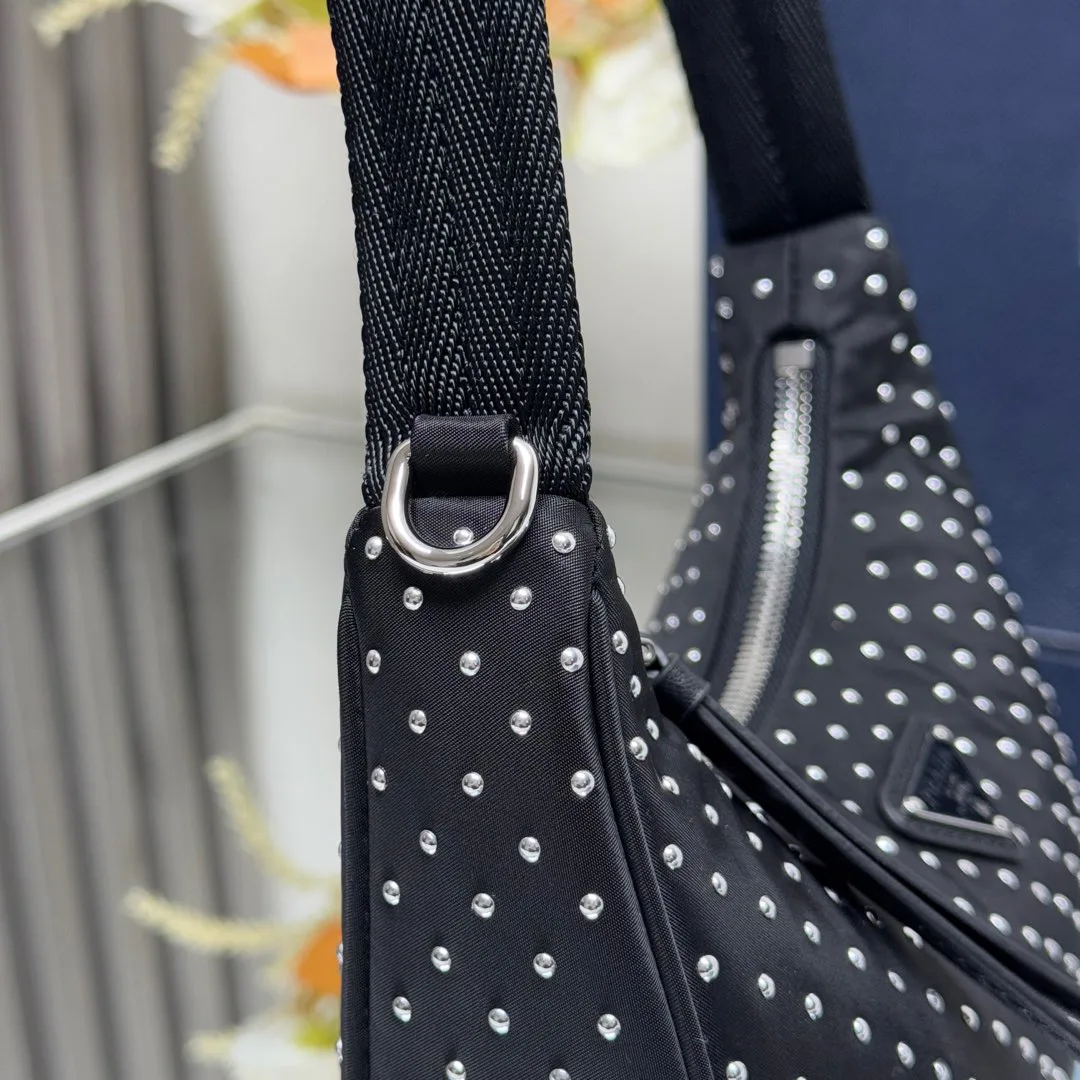 Классические Сумки Женские Prada 7924