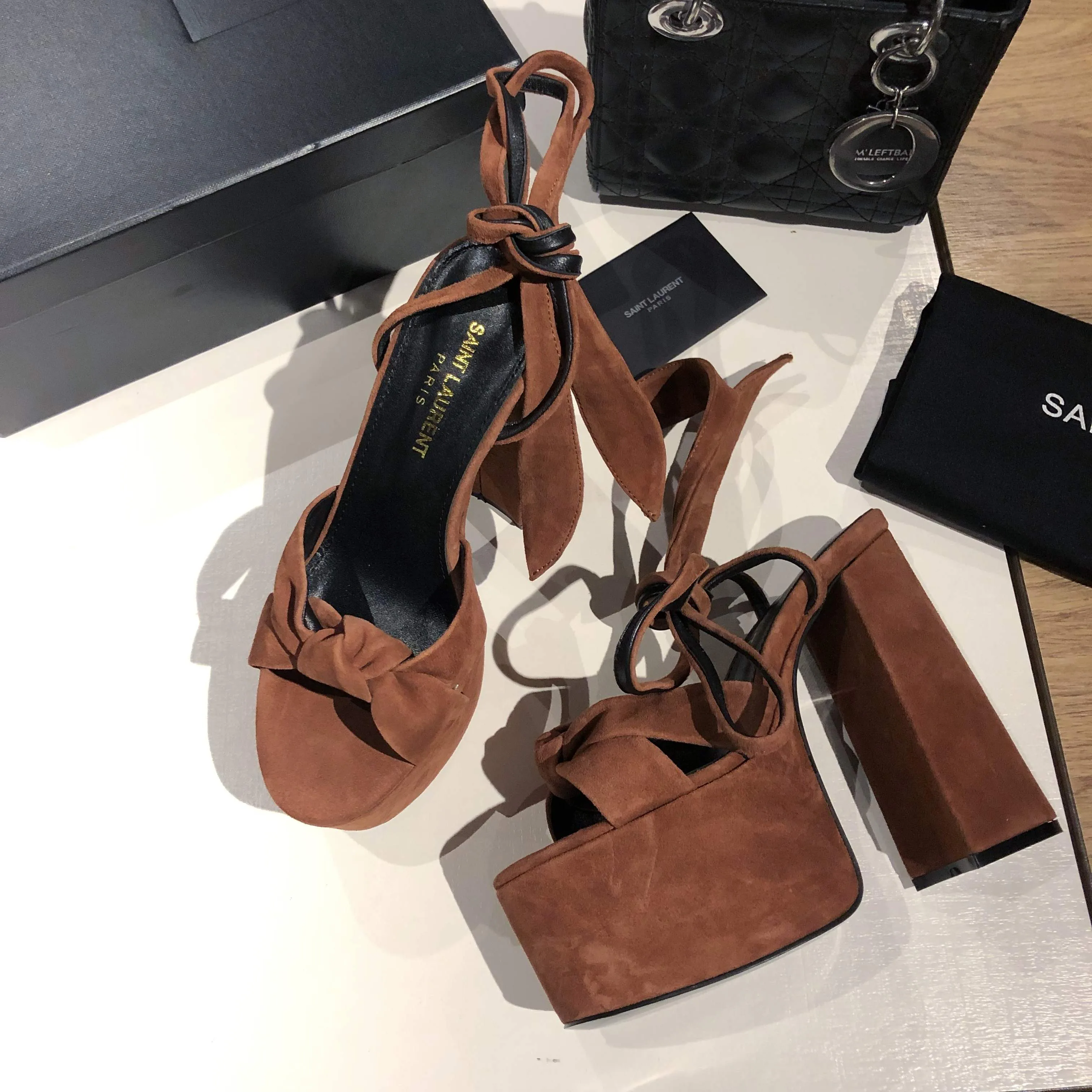 Босоножки Женские Saint Laurent 11220448