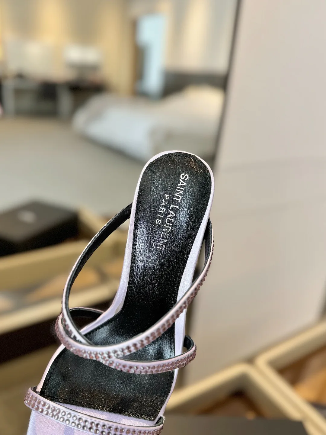 Босоножки Женские Saint Laurent 22063