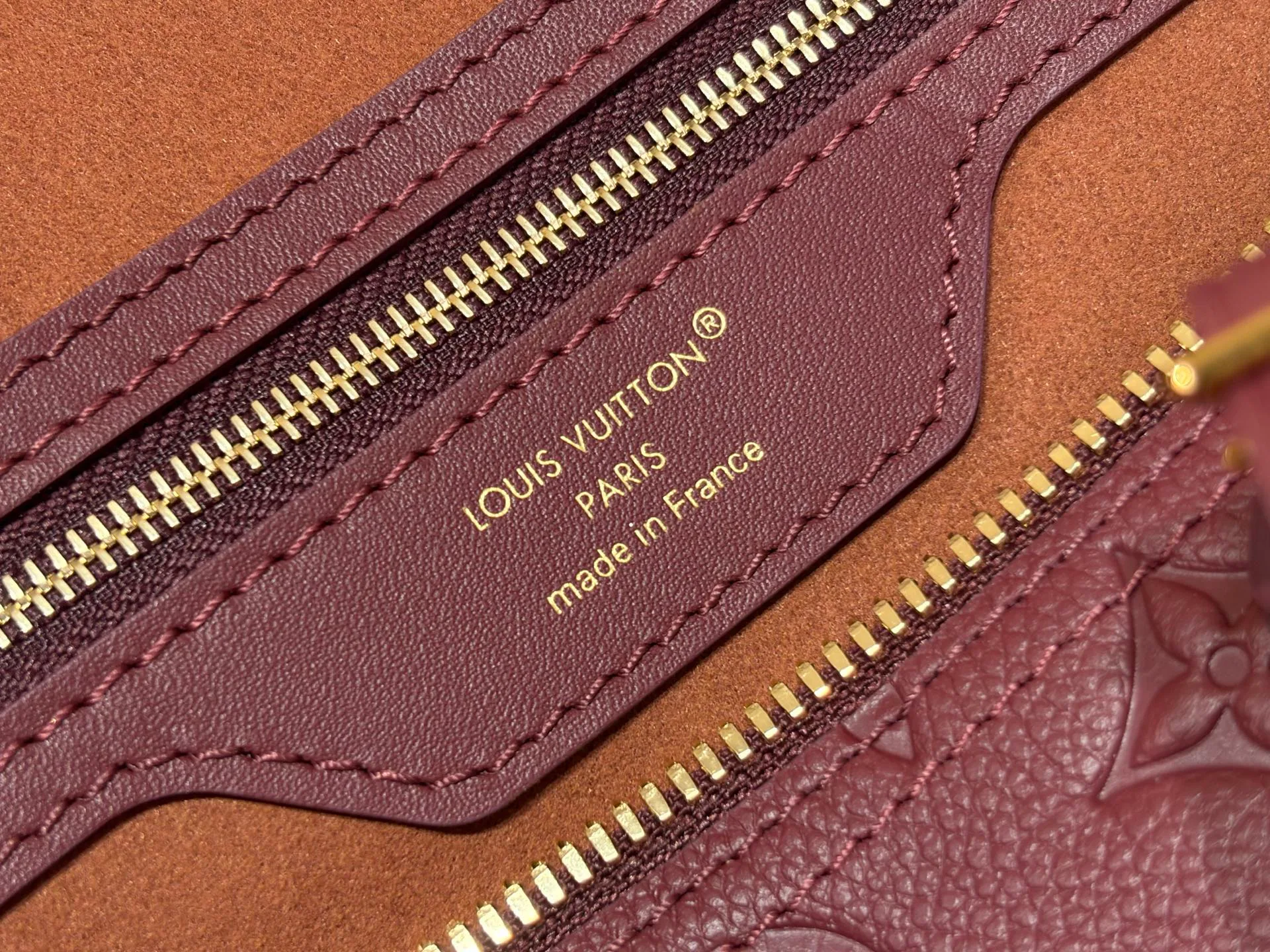 Классические Сумки Женские Louis Vuitton 18240296