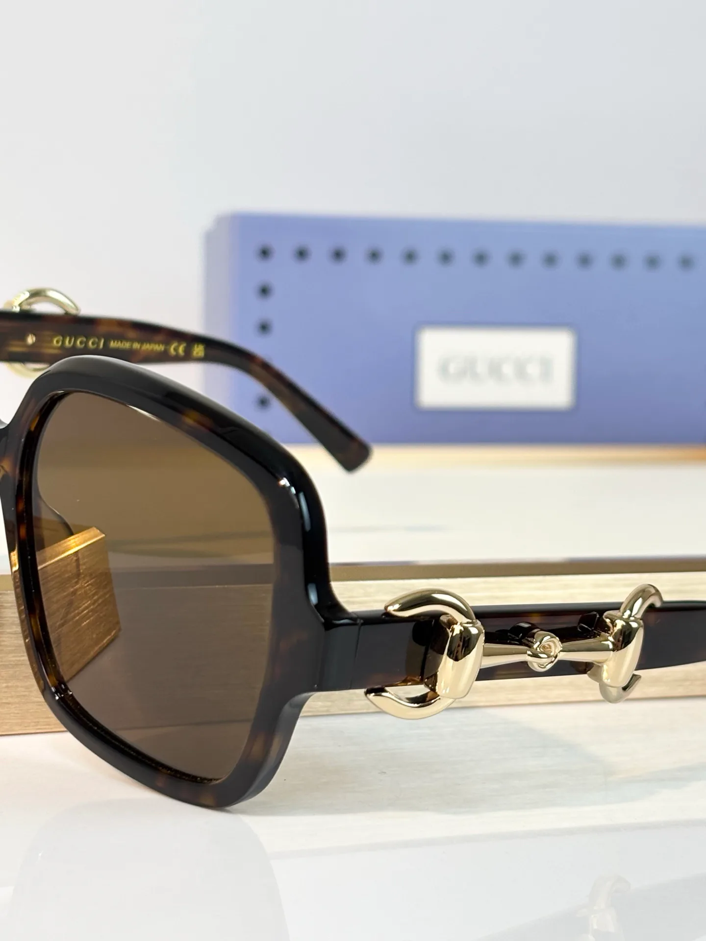 Очки Gucci 18540774