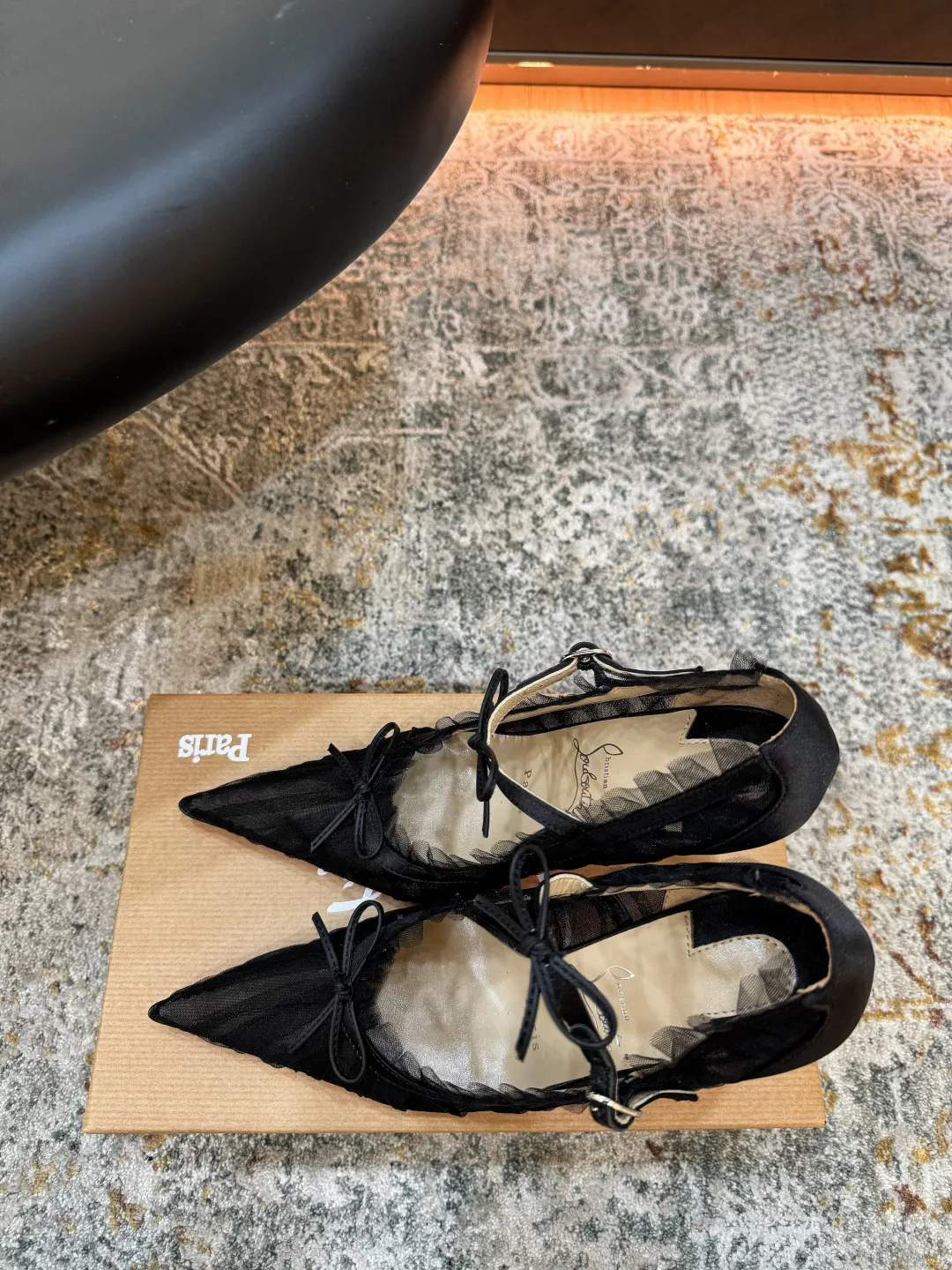 Туфли Женские Christian Louboutin 17524670