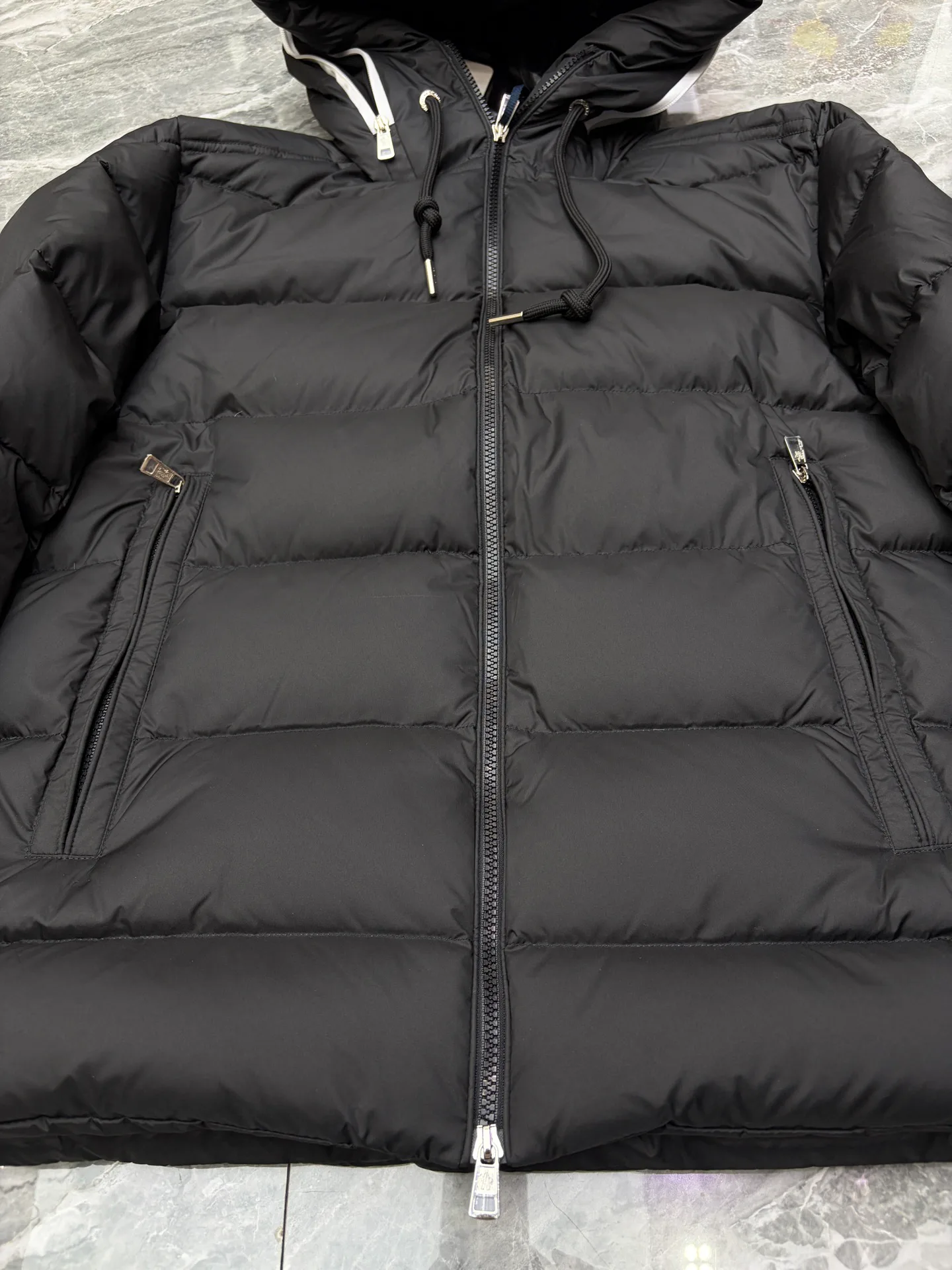 Куртки И Пуховики Женские Moncler 17568682