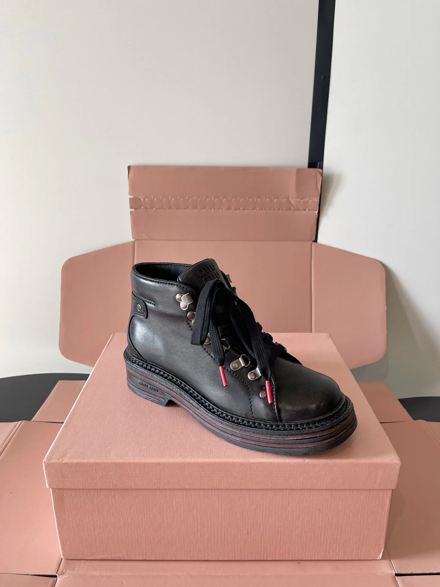Ботинки Женские Miu Miu 18989458