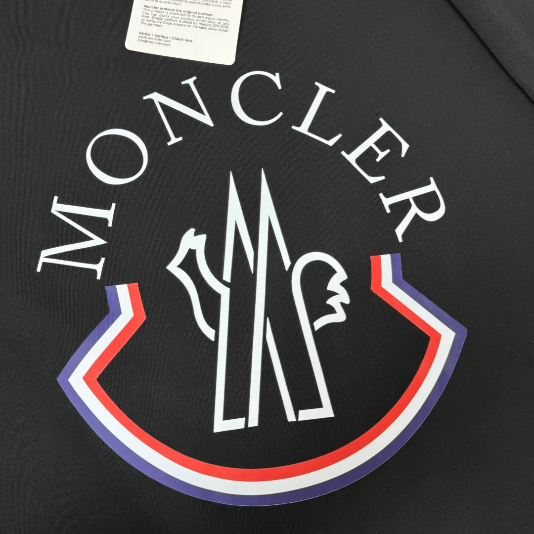 Футболки Женские Moncler 10292161