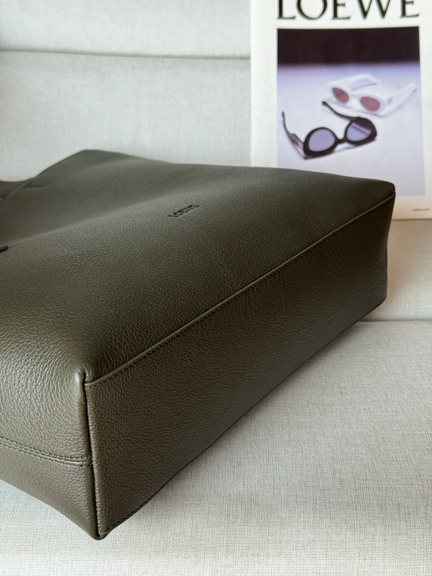 Классические Сумки Женские Loewe 1889674