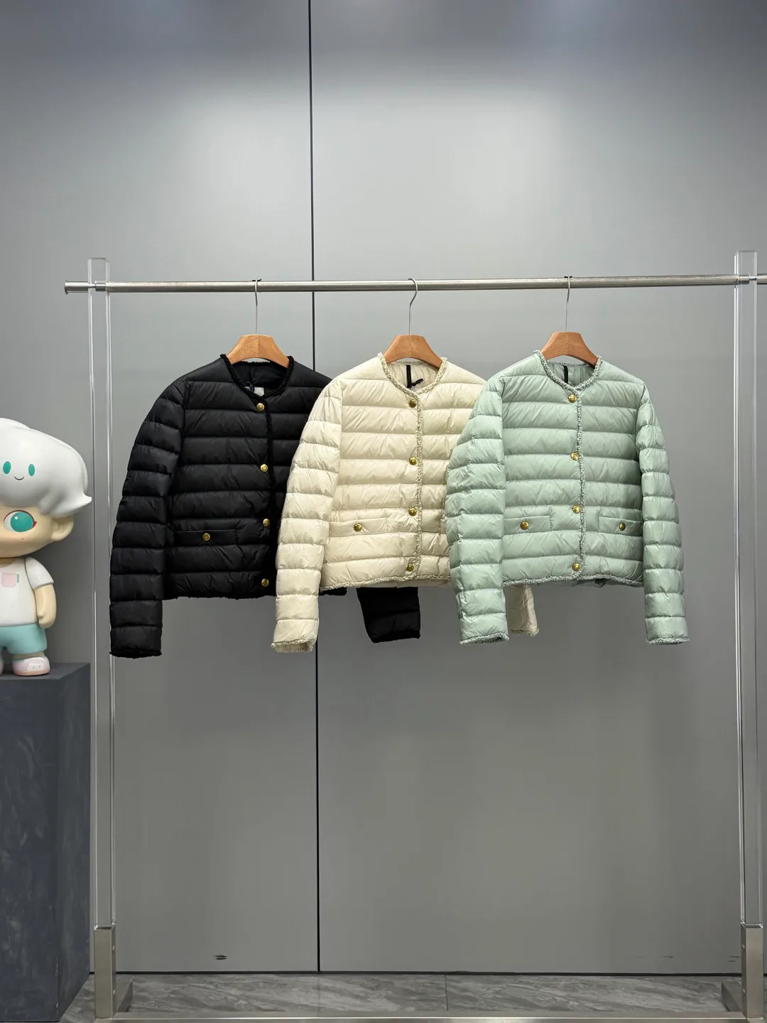Куртки И Пуховики Женские Moncler 18002292